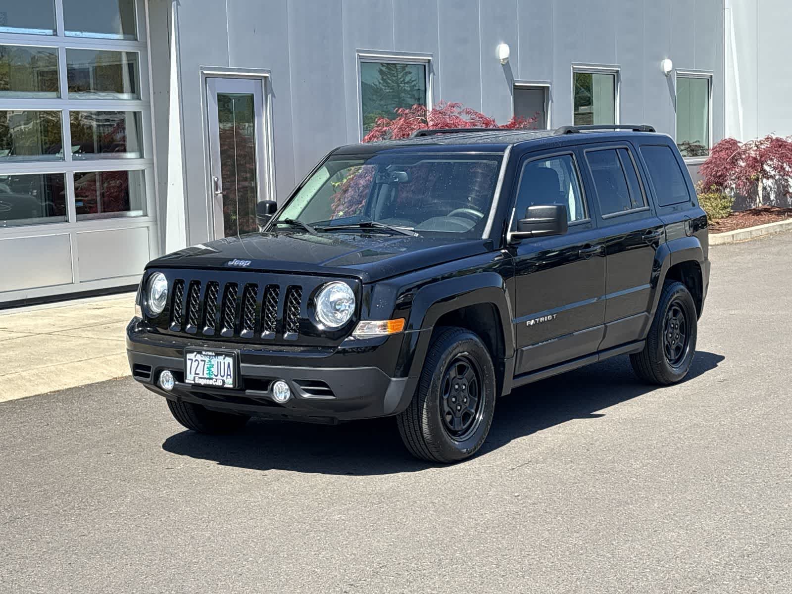 Thumbnail: 2016 Jeep Patriot - 1