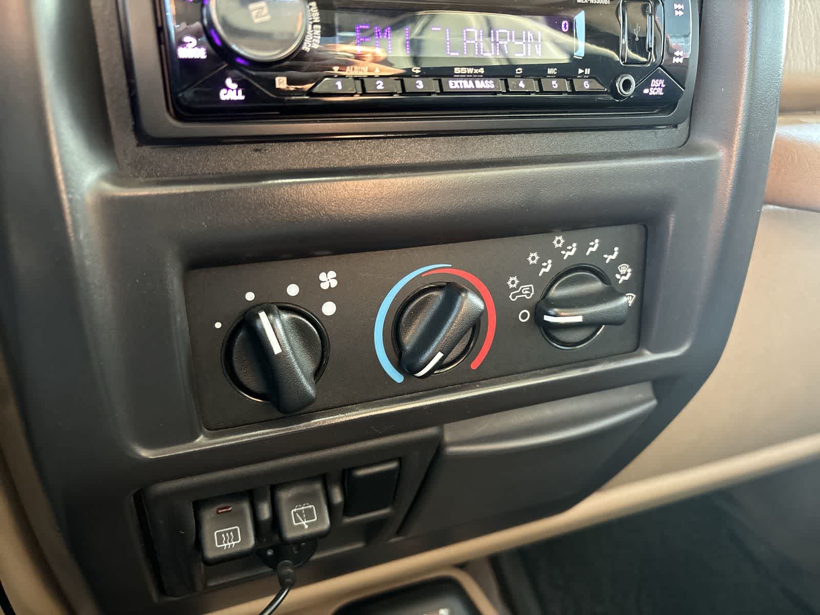 Thumbnail: 2001 Jeep Wrangler - 15