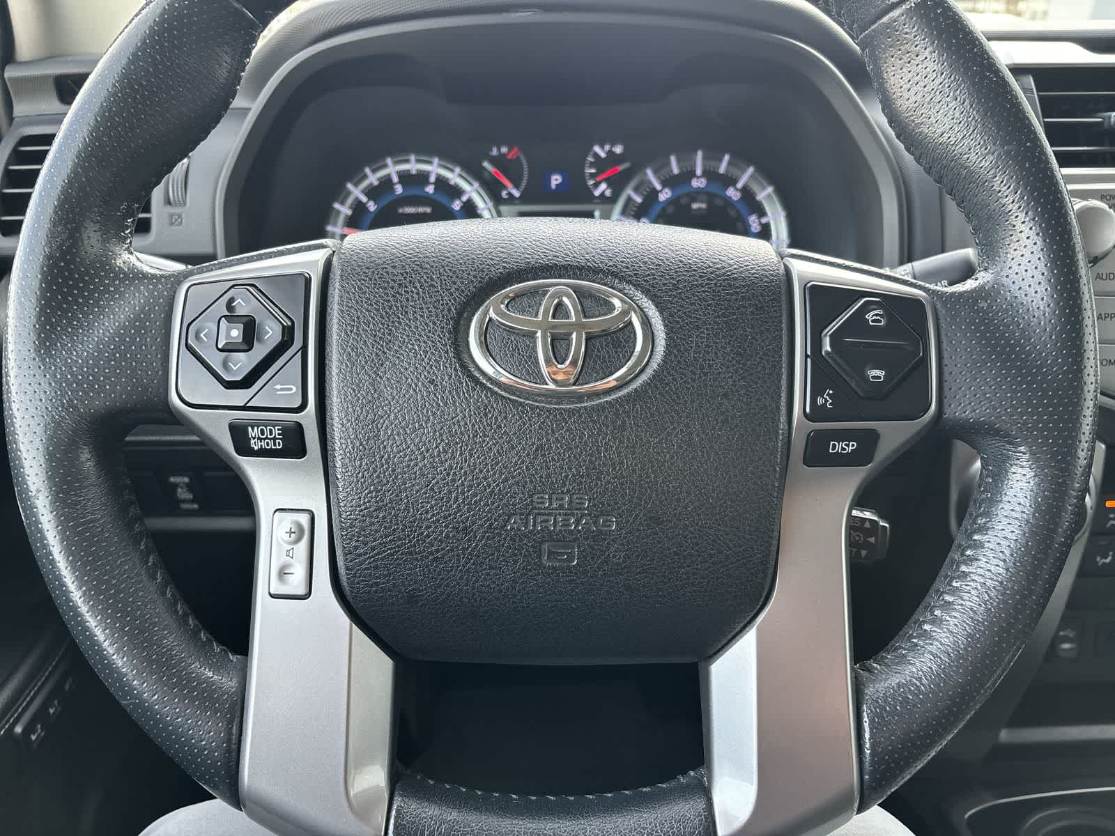 Thumbnail: 2015 Toyota 4Runner - 8