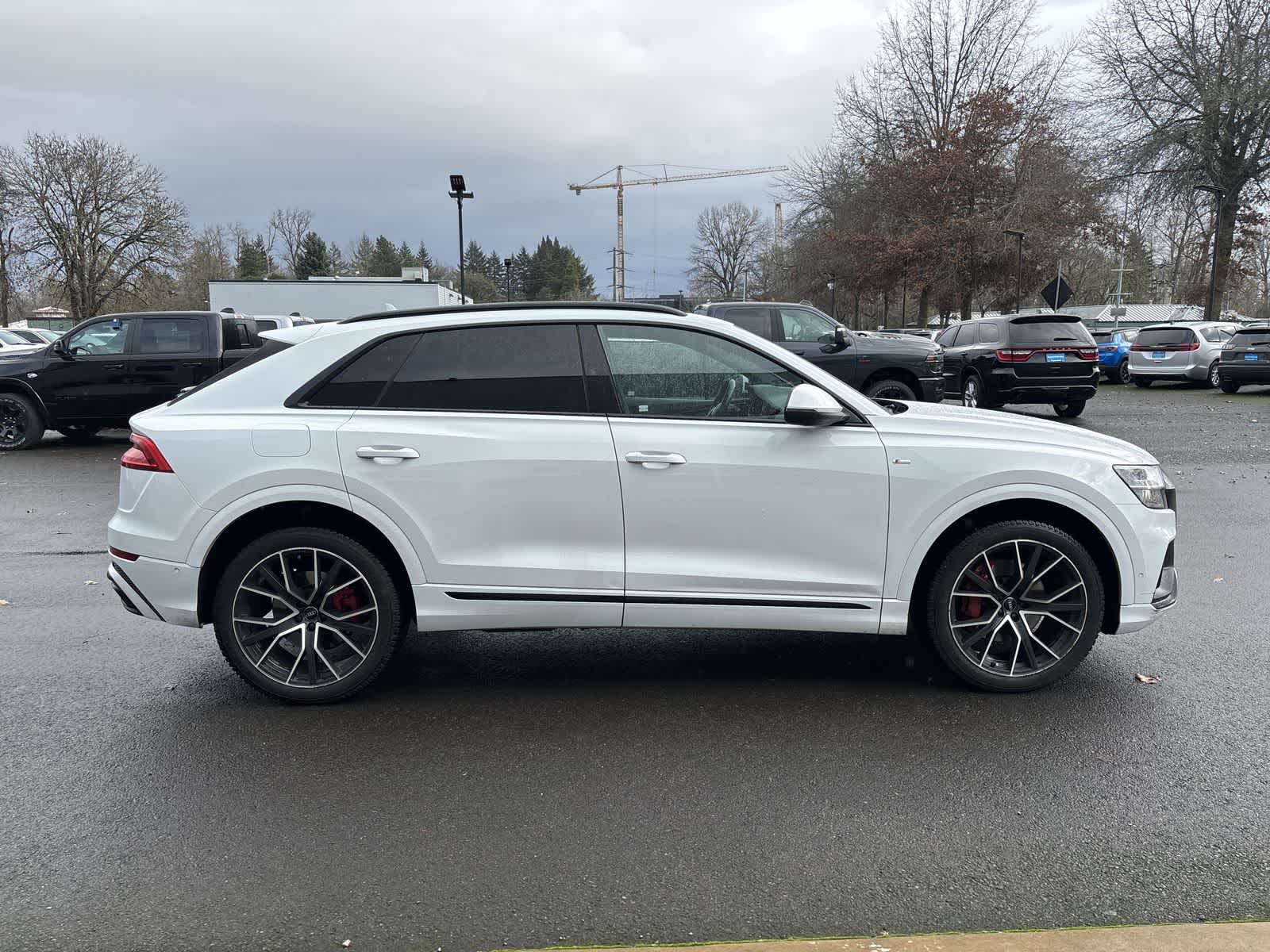 Thumbnail: 2020 Audi Q8 - 5