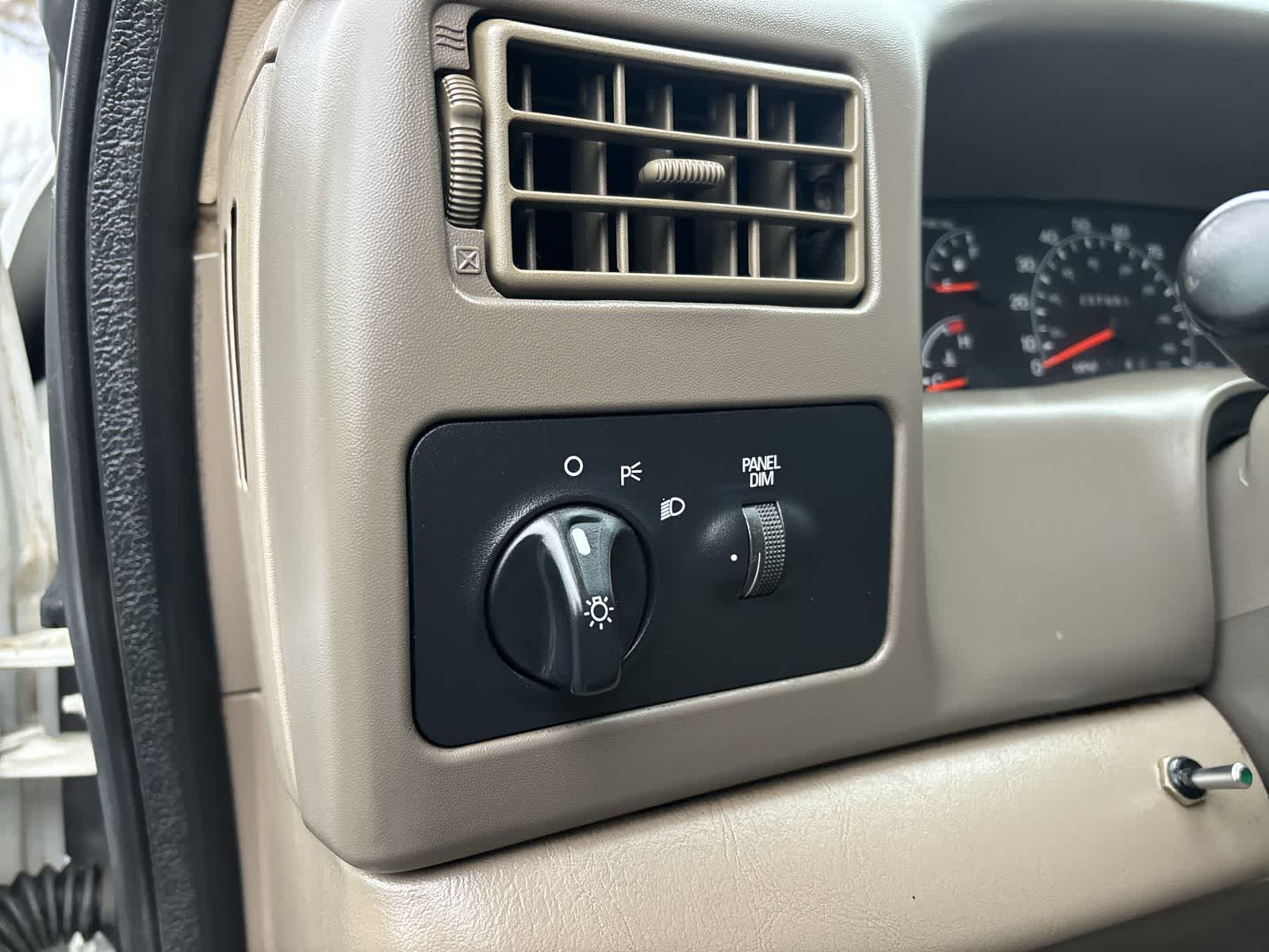 Thumbnail: 2000 Ford F-450 - 10