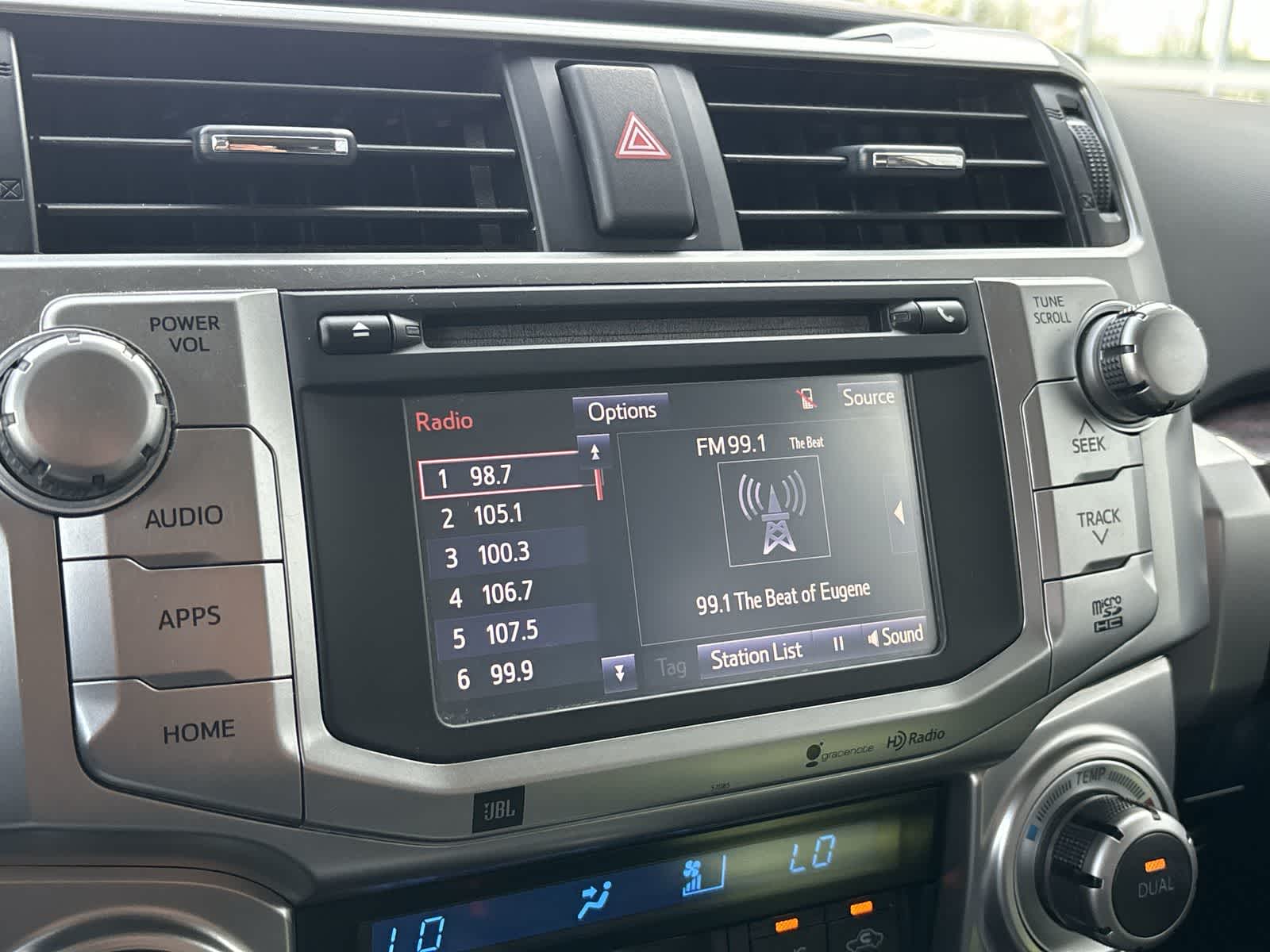 Thumbnail: 2015 Toyota 4Runner - 19