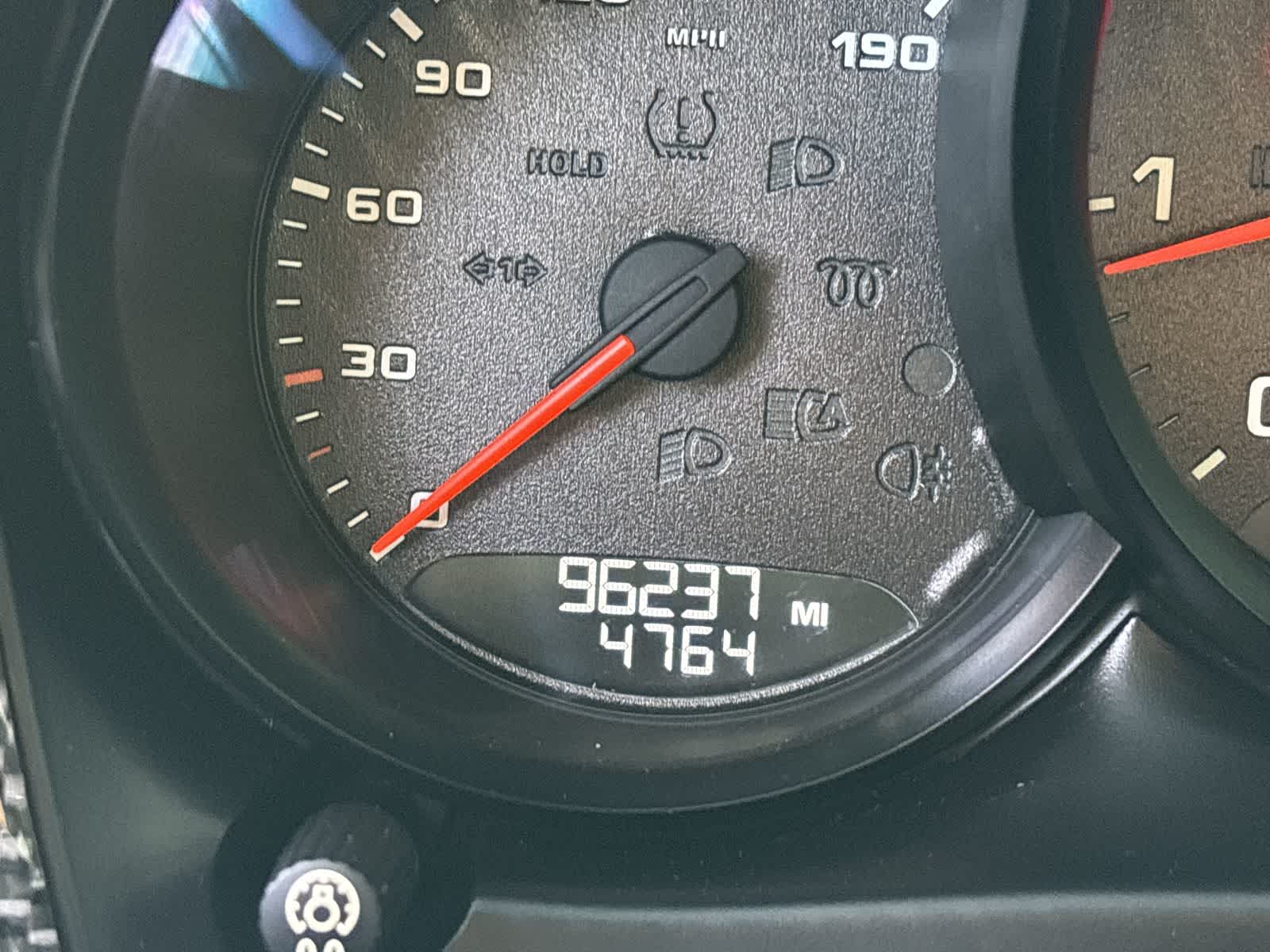 Thumbnail: 2015 Porsche Macan - 15