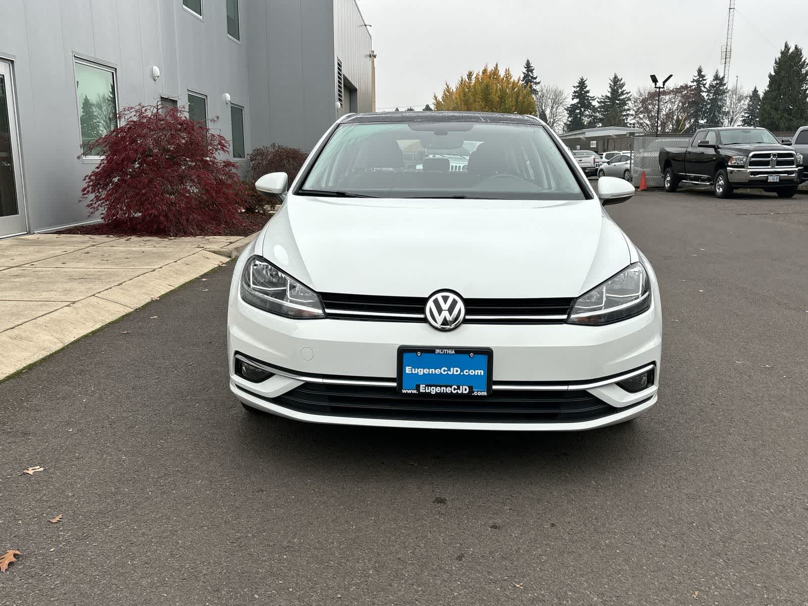 Thumbnail: 2019 Volkswagen Golf - 8