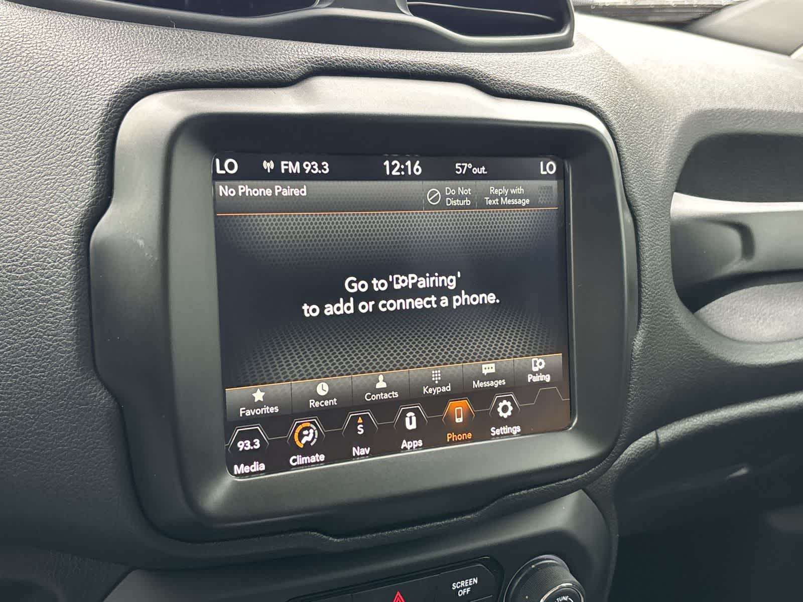 Thumbnail: 2023 Jeep Renegade - 21