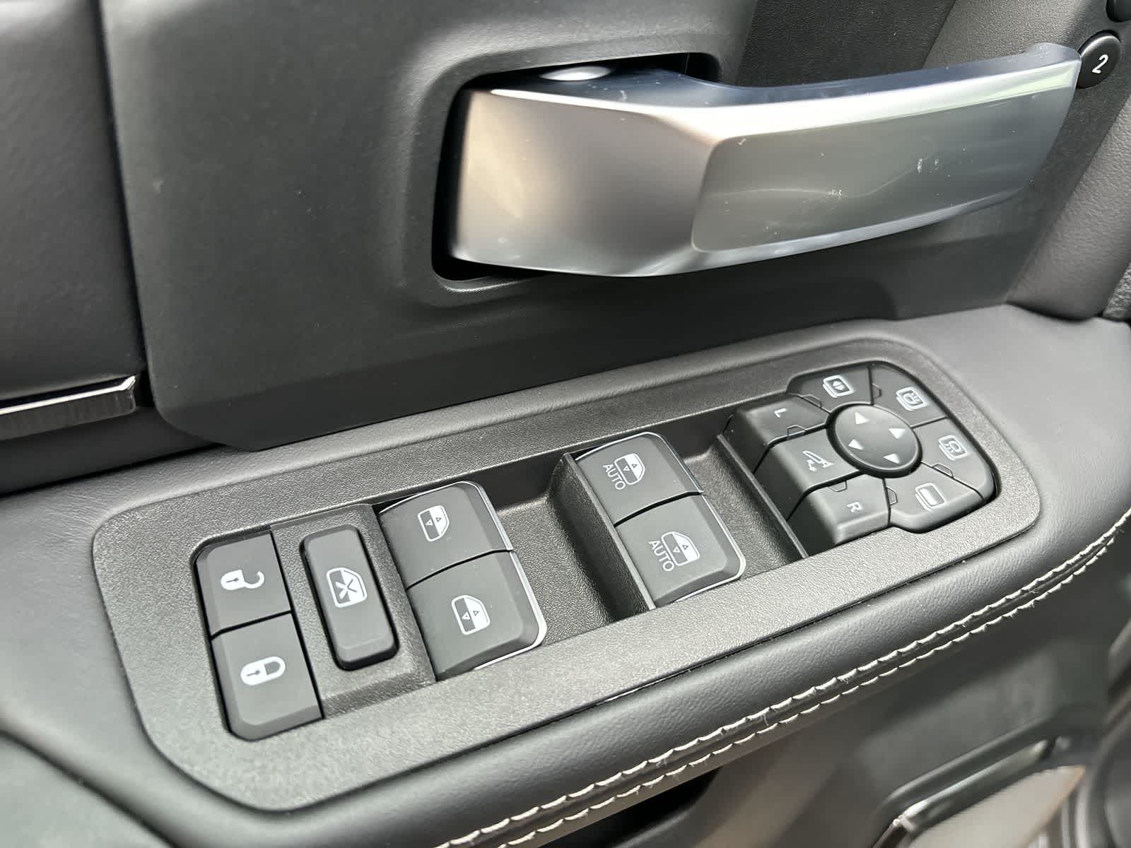 Thumbnail: 2026 RAM 2500 - 10