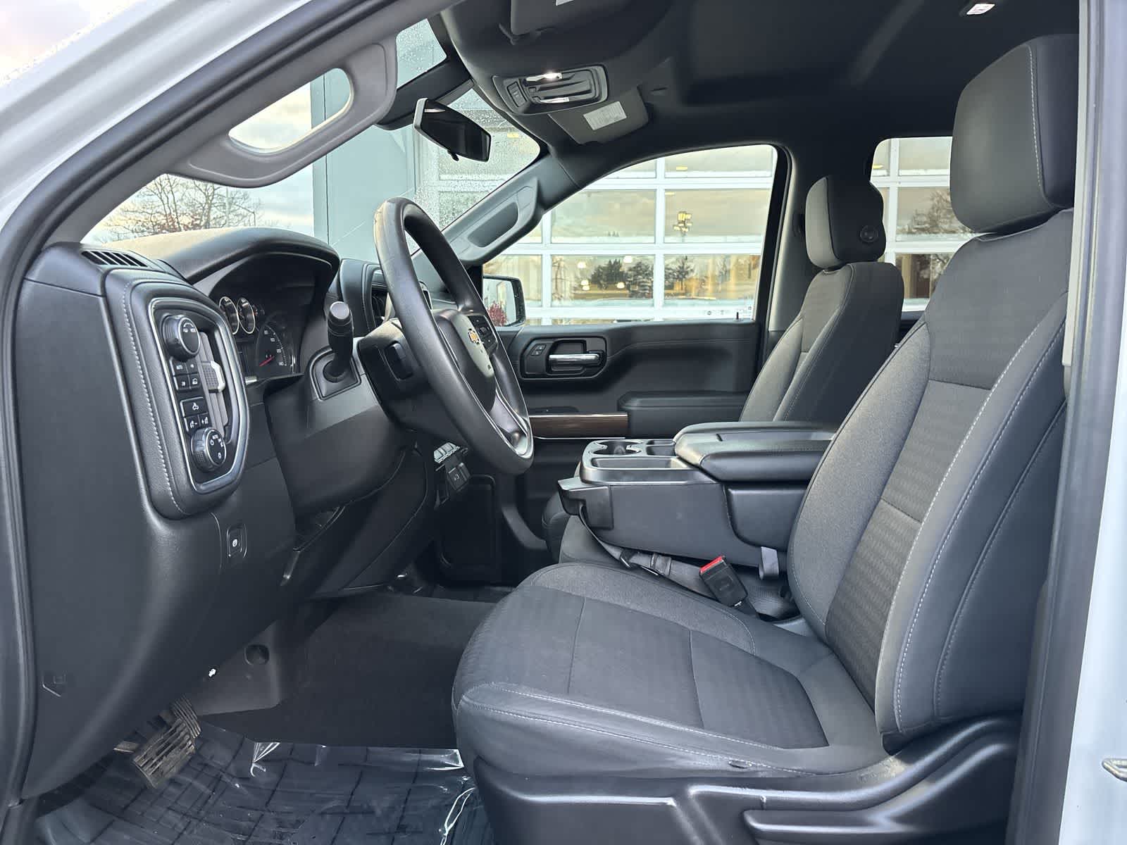 Thumbnail: 2020 Chevrolet Silverado 1500 - 9