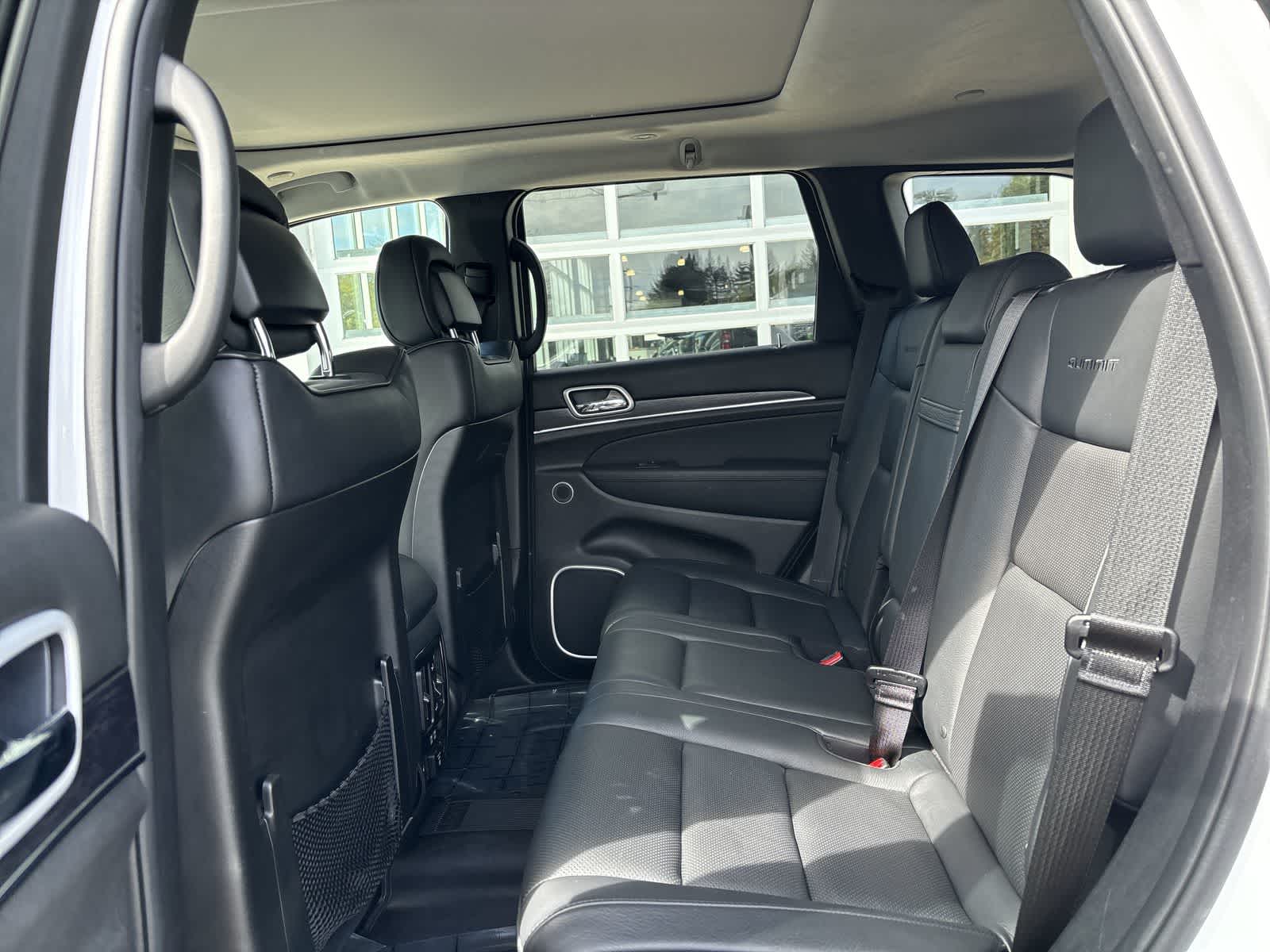 Thumbnail: 2018 Jeep Grand Cherokee - 7