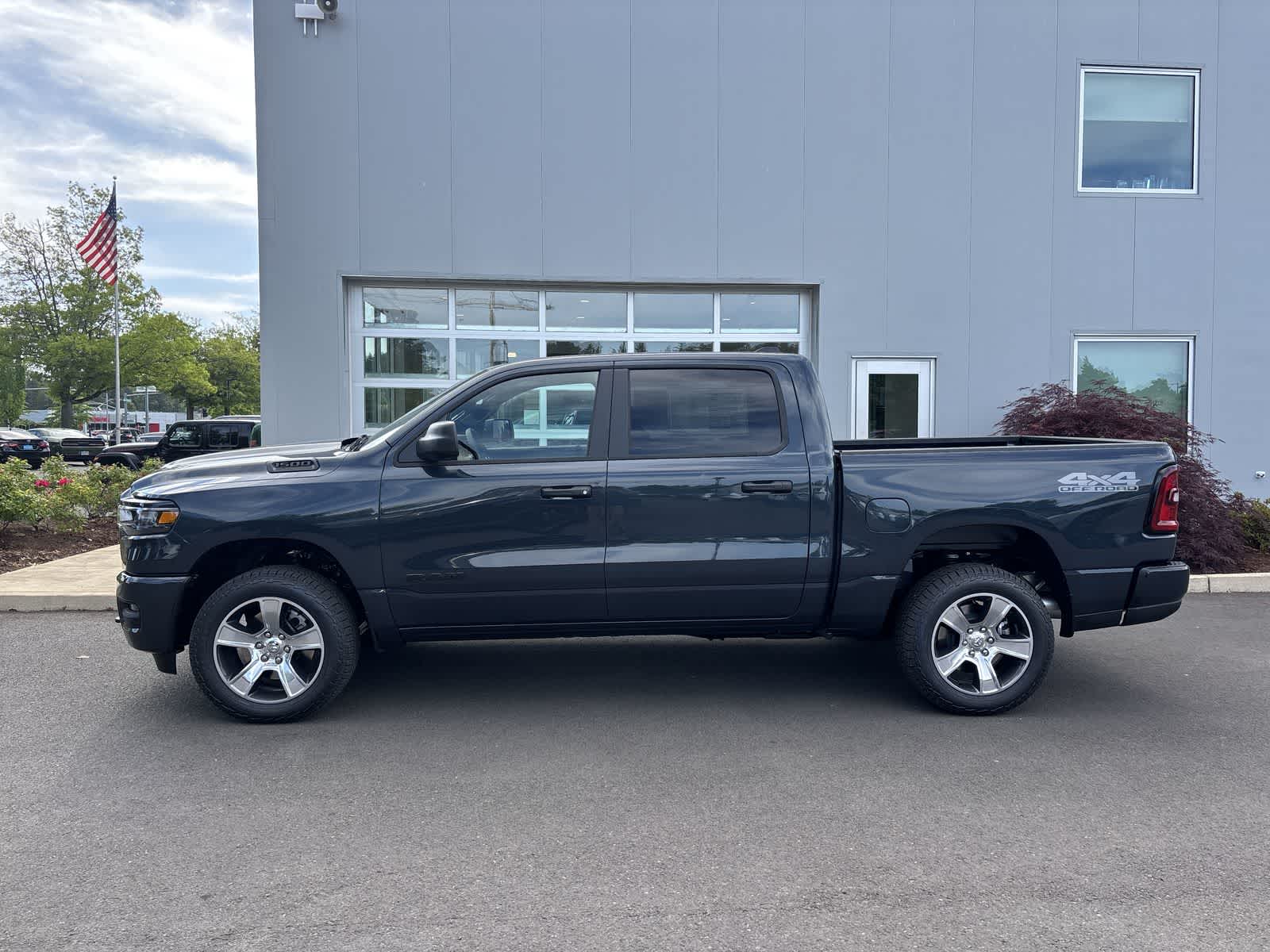 Thumbnail: 2026 RAM 1500 - 2