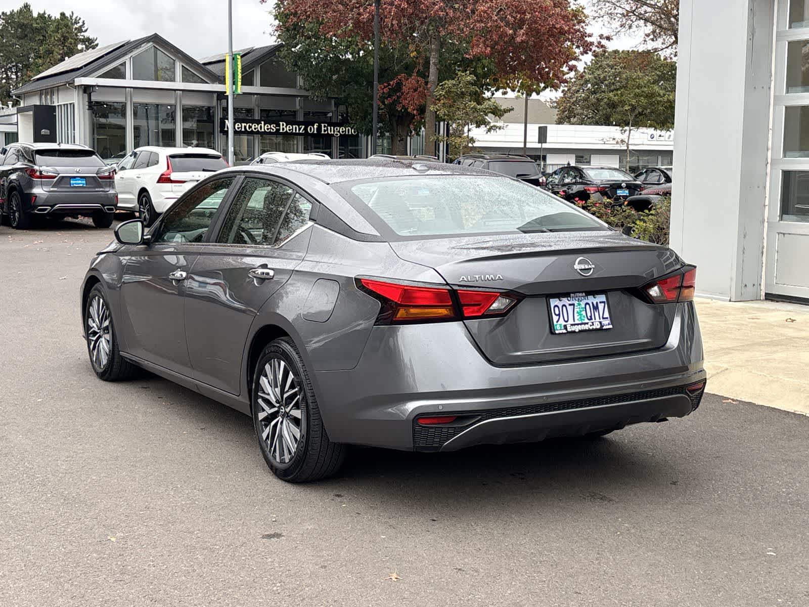 Used 2025 Nissan Altima SV Sedan