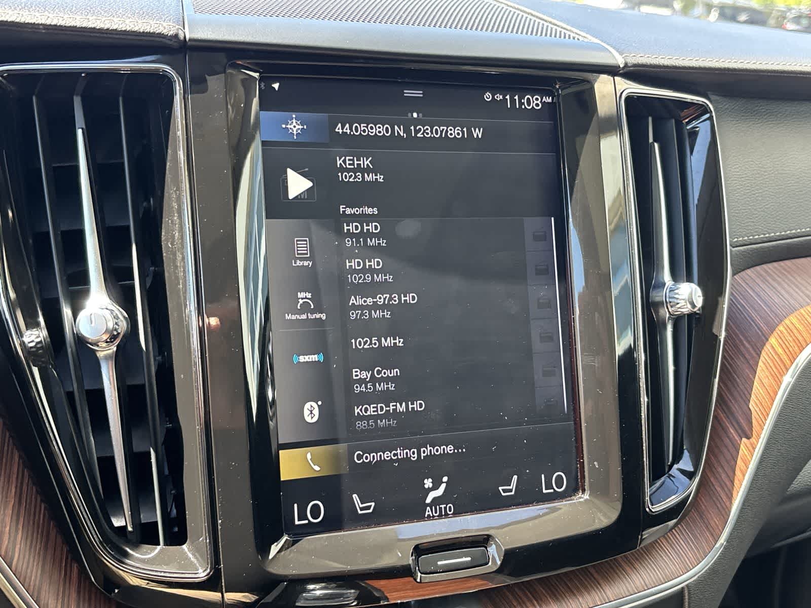 Thumbnail: 2019 Volvo XC60 - 16
