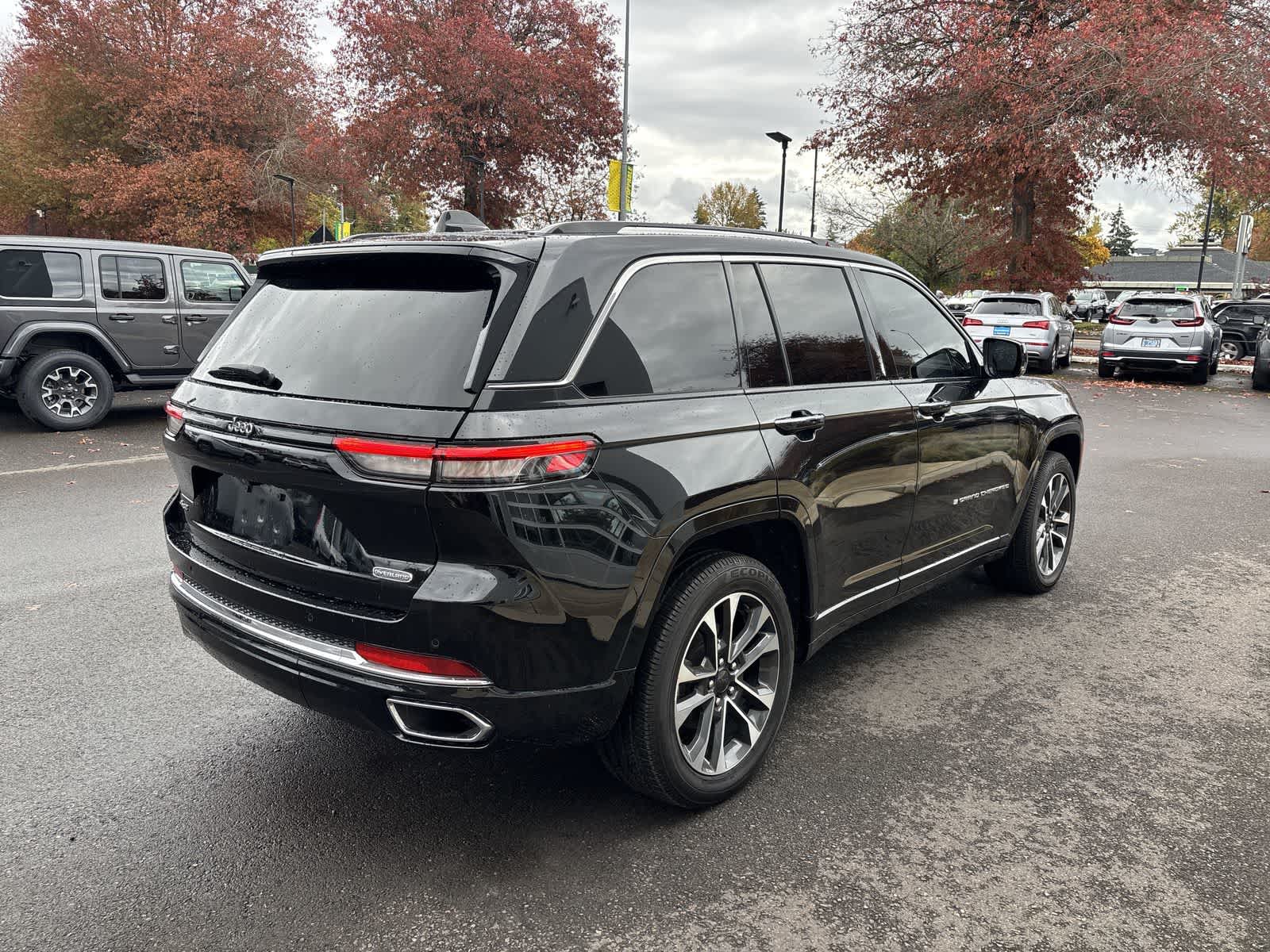 Used 2022 Jeep Grand Cherokee Overland SUV