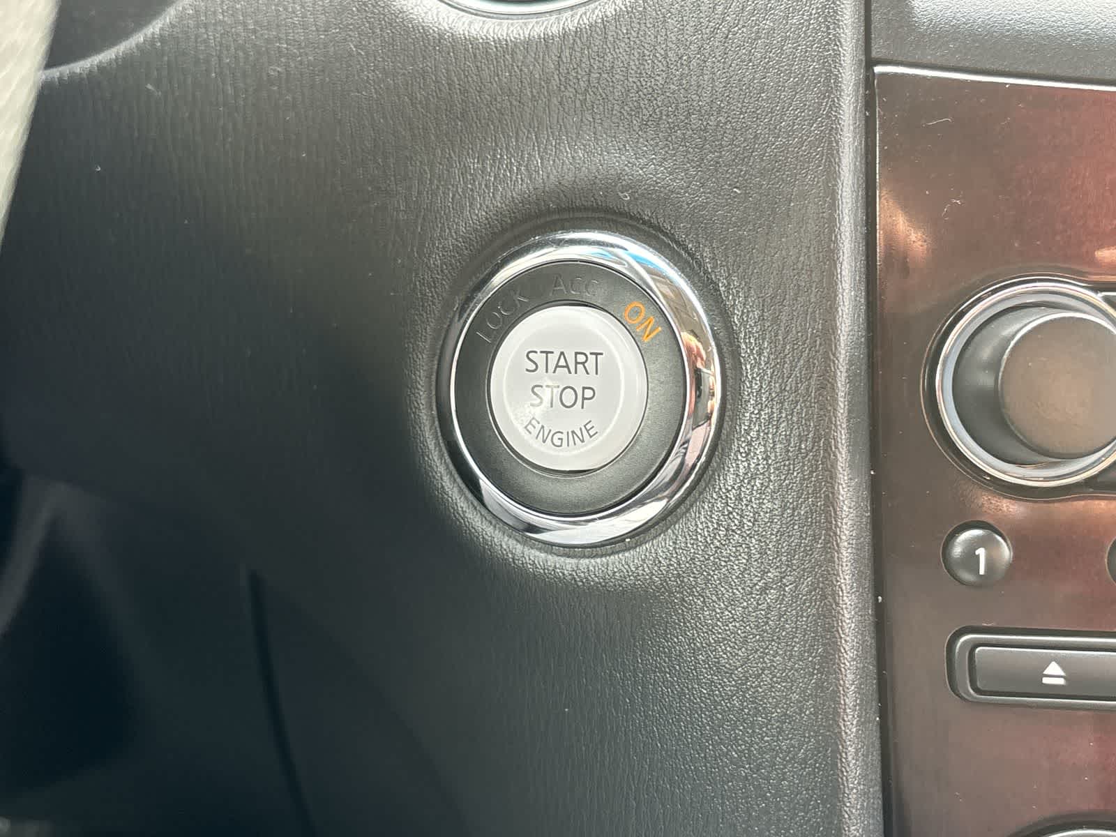 Thumbnail: 2017 INFINITI QX50 - 25