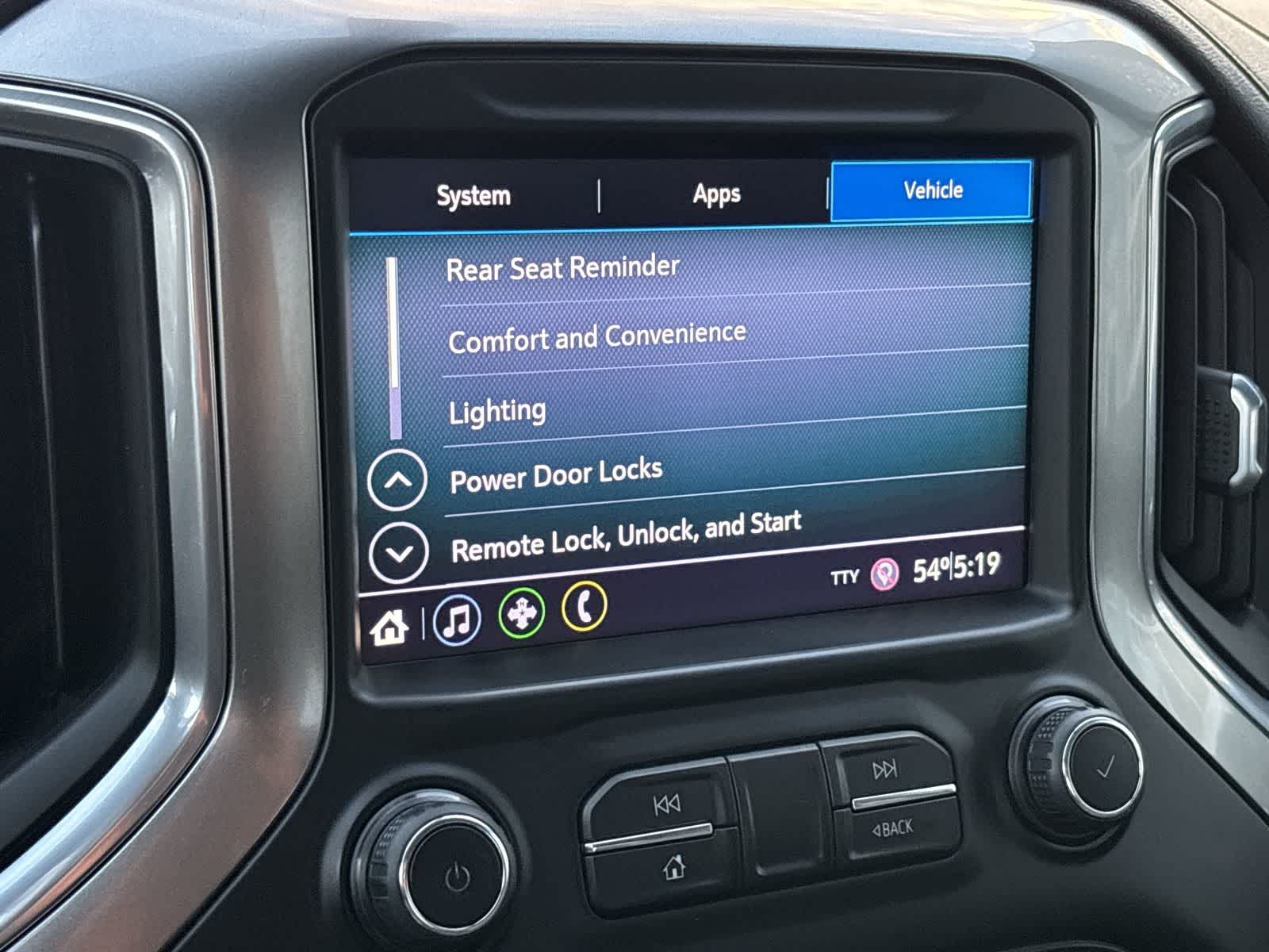 Thumbnail: 2020 Chevrolet Silverado 1500 - 22