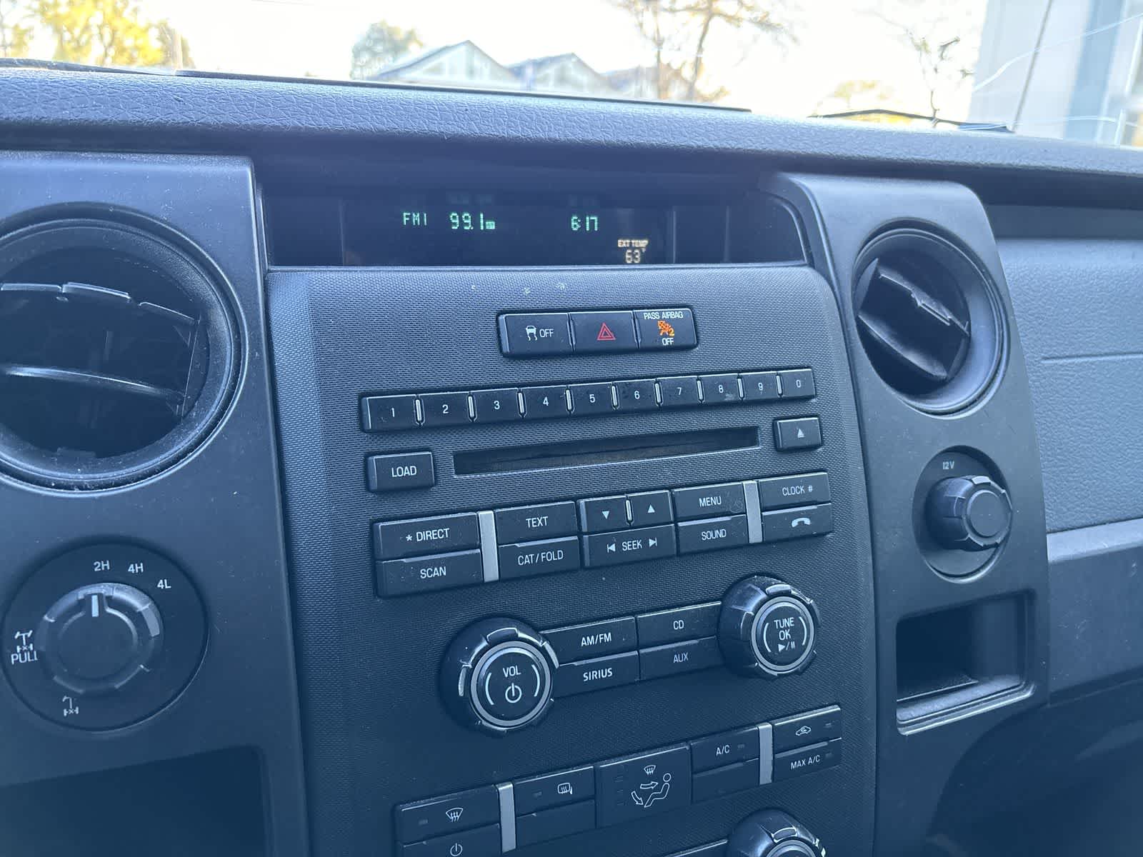 Thumbnail: 2014 Ford F-150 - 16