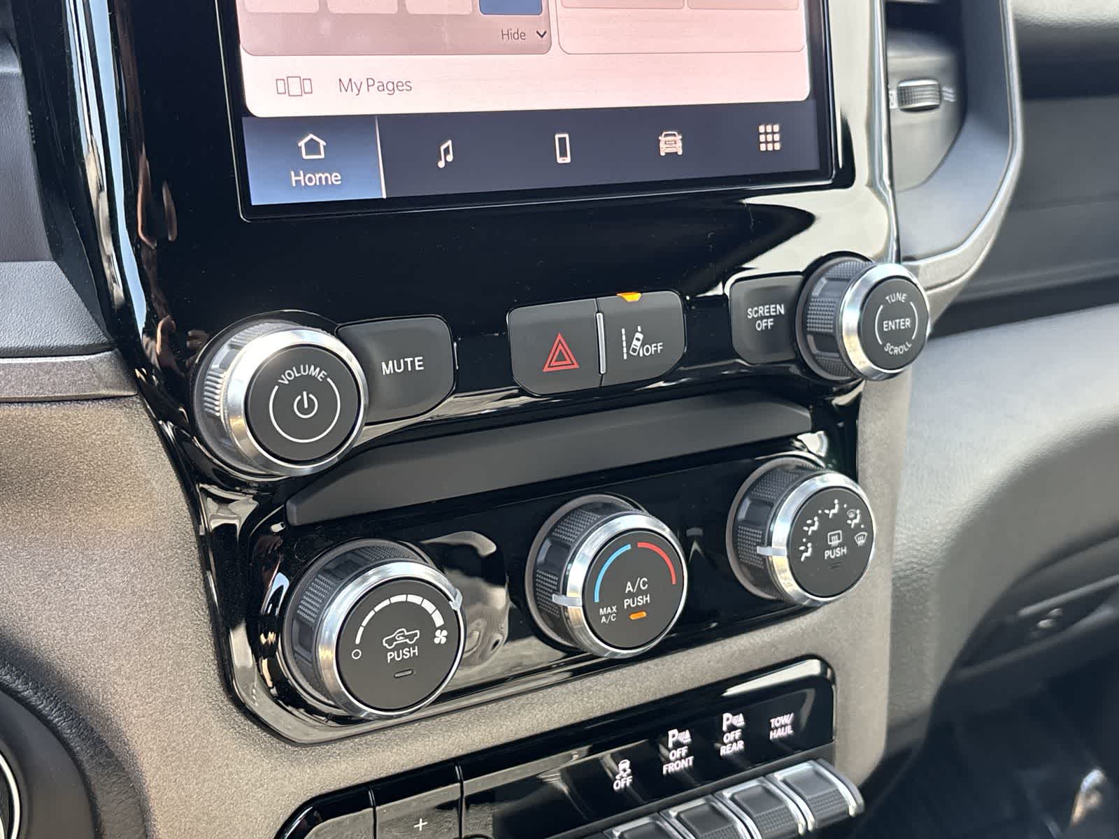 Thumbnail: 2026 RAM 1500 - 20
