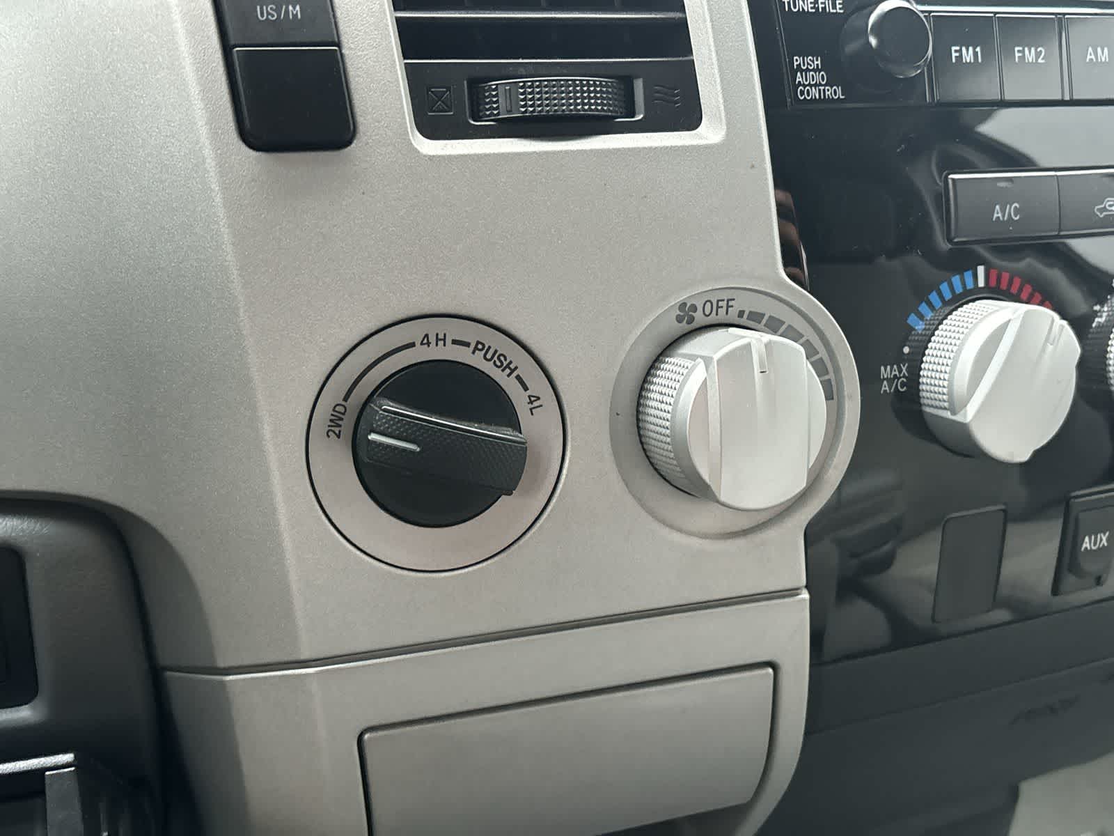 Thumbnail: 2008 Toyota Tundra - 24