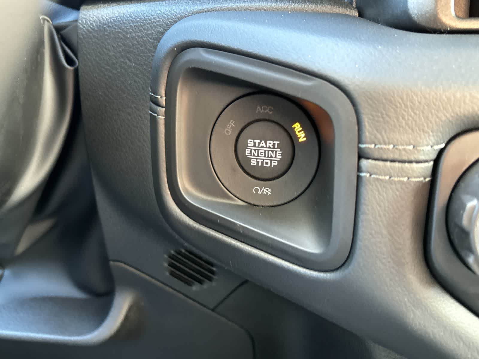 Thumbnail: 2026 Jeep Wrangler - 25