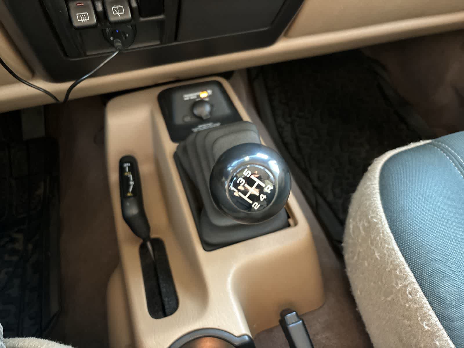 Thumbnail: 2001 Jeep Wrangler - 16