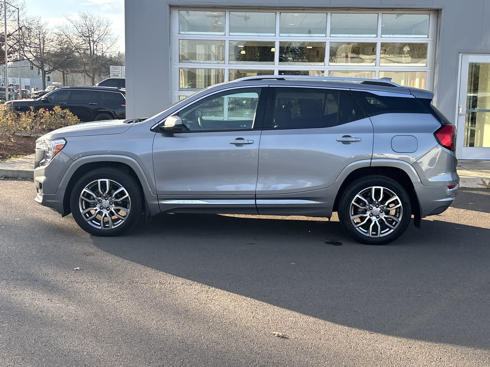 Thumbnail: 2023 GMC Terrain - 2