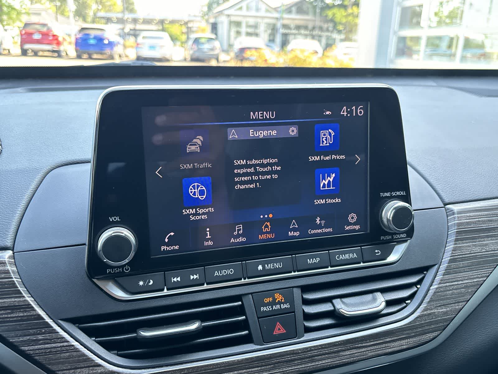 Thumbnail: 2019 Nissan Altima - 21