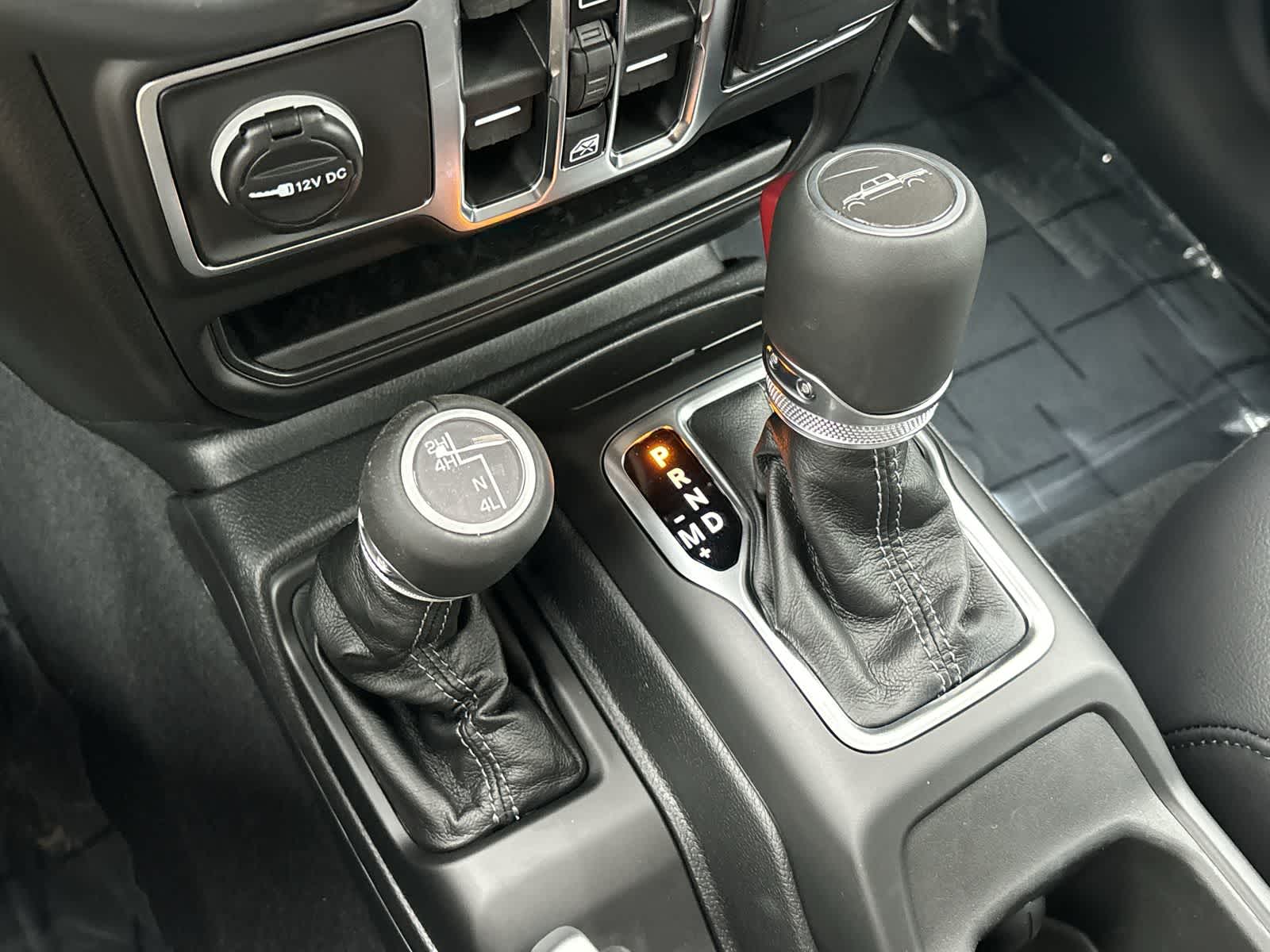 Thumbnail: 2026 Jeep Gladiator - 24