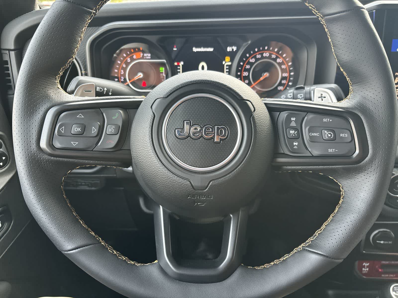 Thumbnail: 2025 Jeep Wrangler - 13