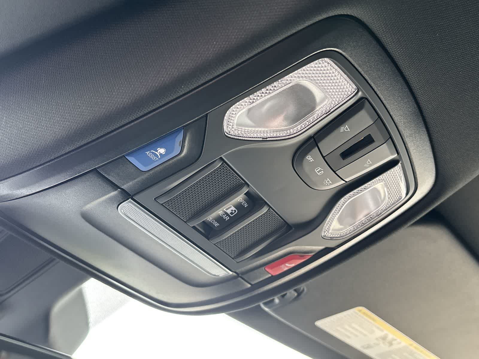 Thumbnail: 2026 RAM 1500 - 27