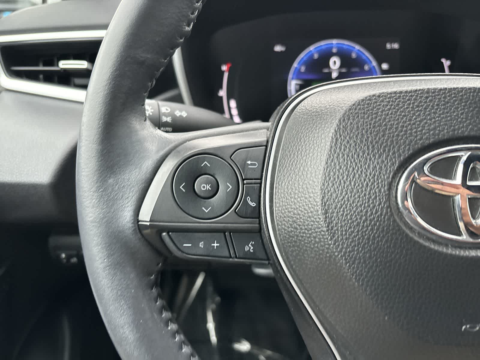 Thumbnail: 2024 Toyota Corolla - 11