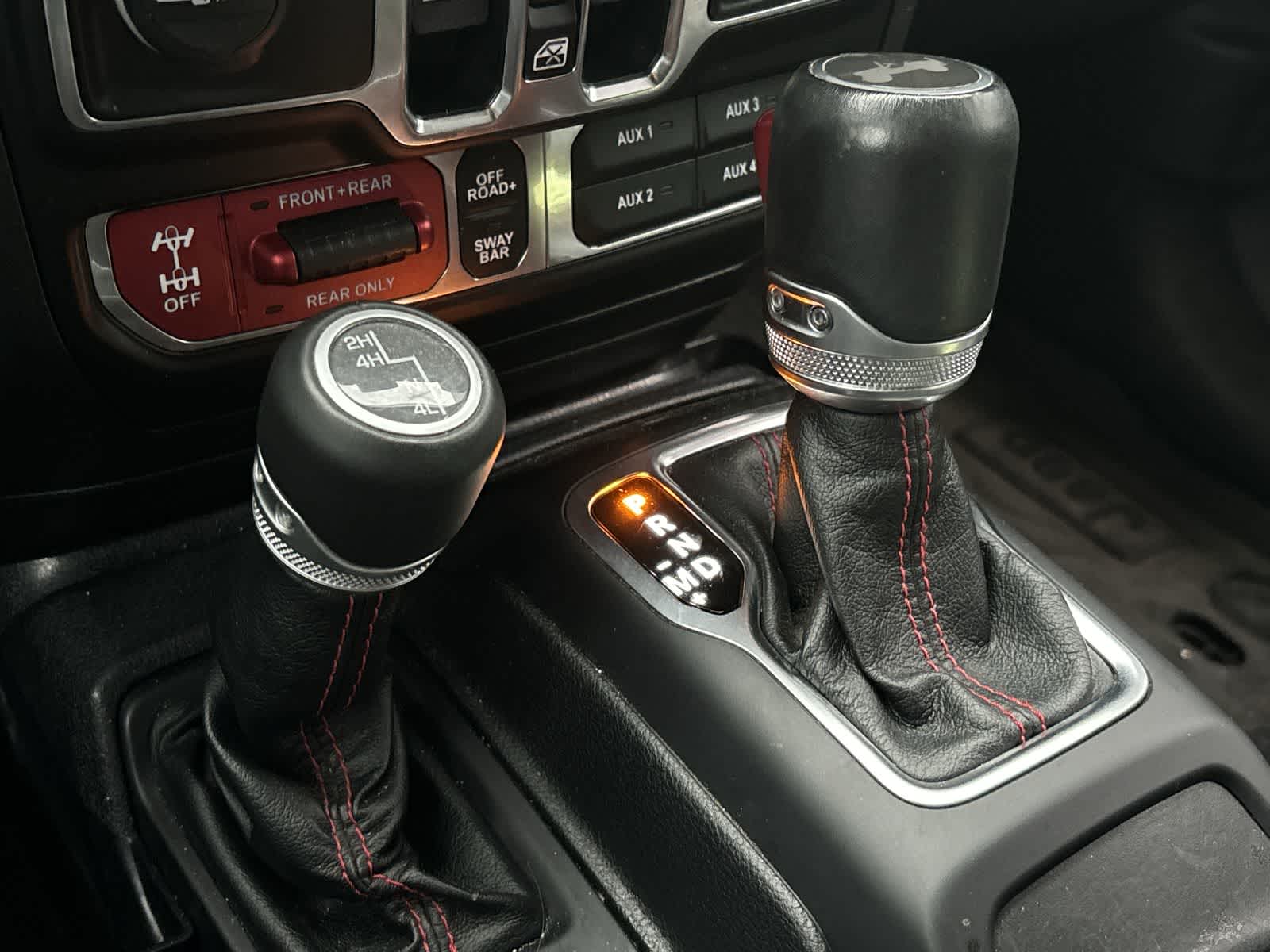 Thumbnail: 2021 Jeep Wrangler - 24