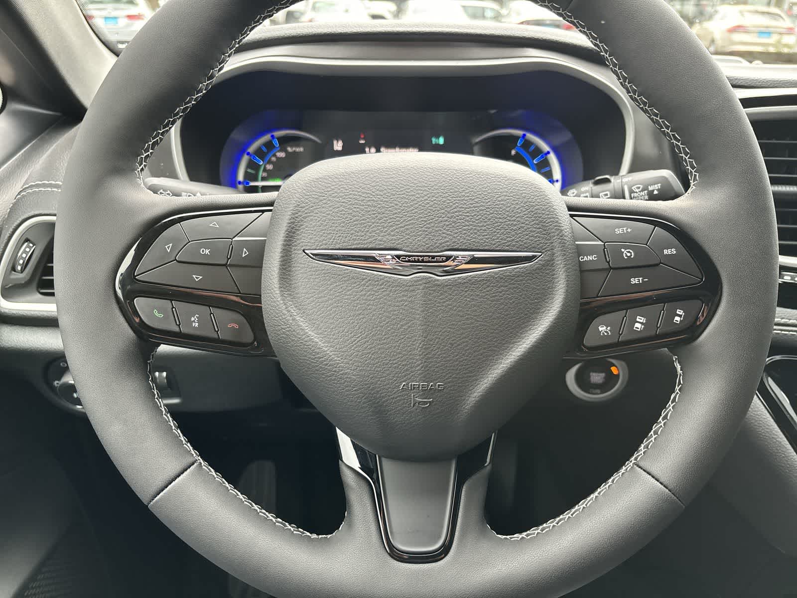 Thumbnail: 2026 Chrysler Pacifica - 12