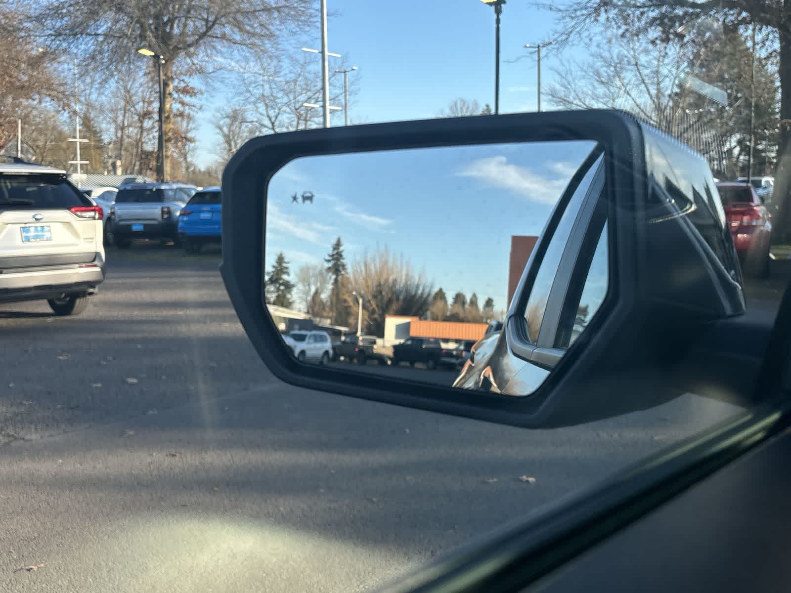 Thumbnail: 2024 GMC Canyon - 29