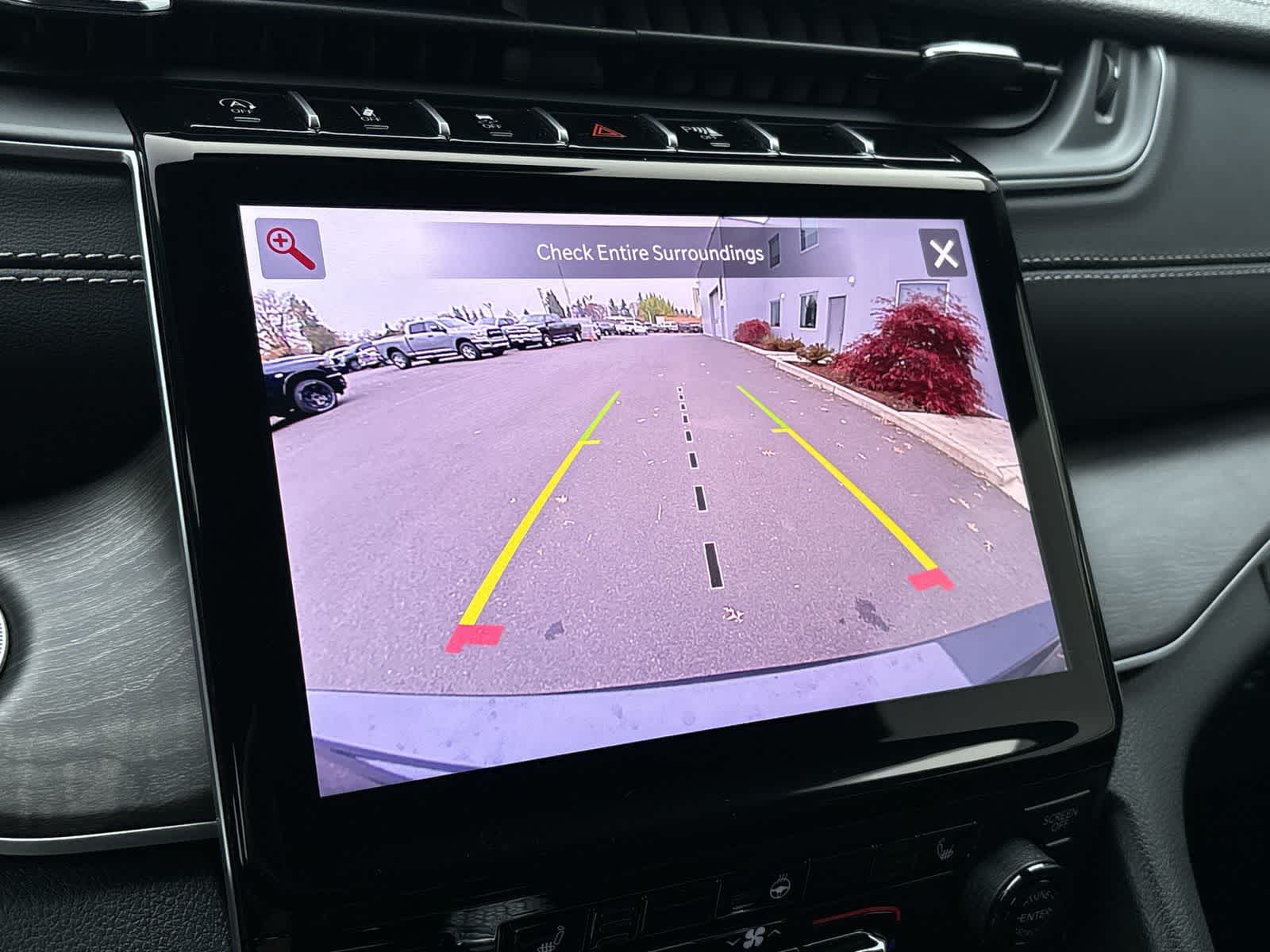 Thumbnail: 2025 Jeep Grand Cherokee L - 22