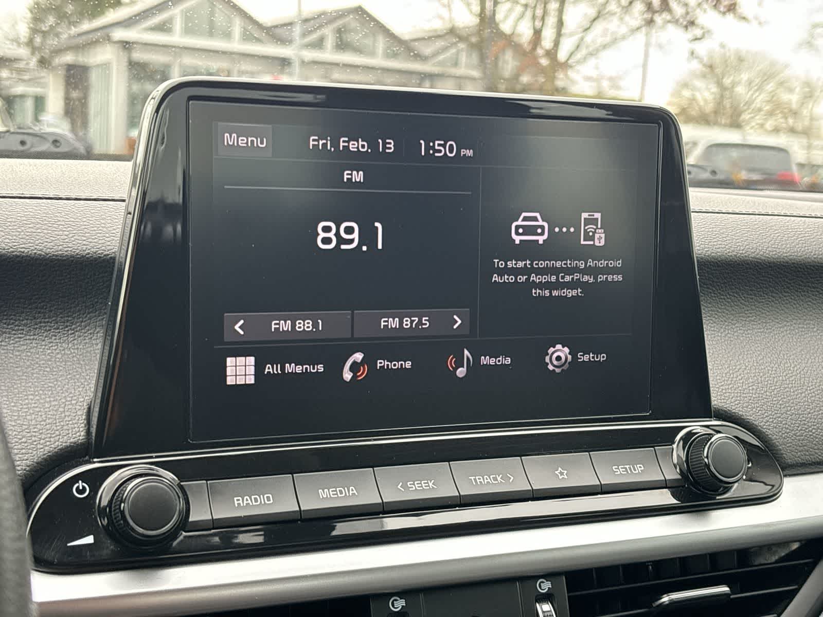 Thumbnail: 2023 Kia Forte - 16