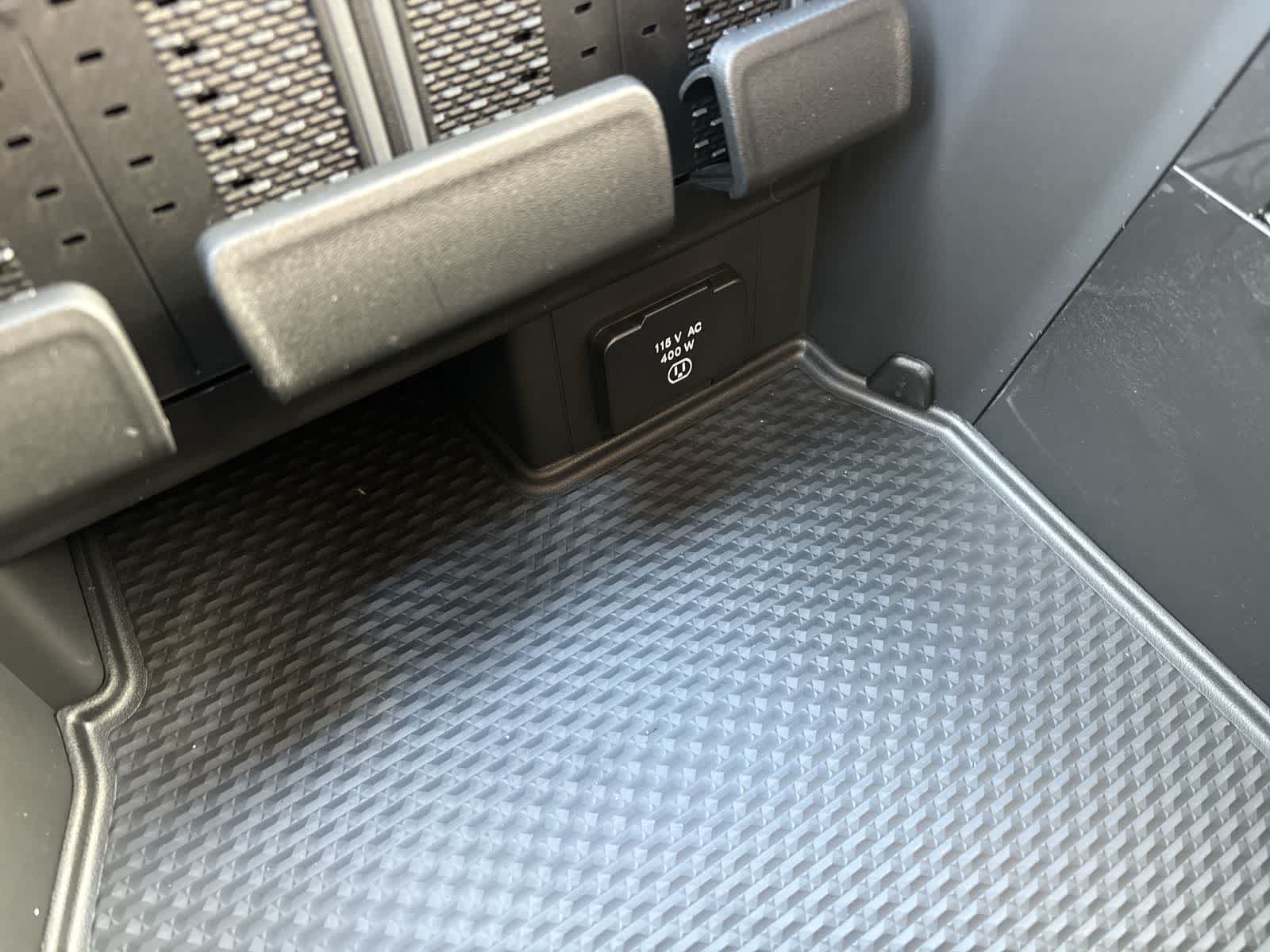 Thumbnail: 2026 RAM 1500 - 27