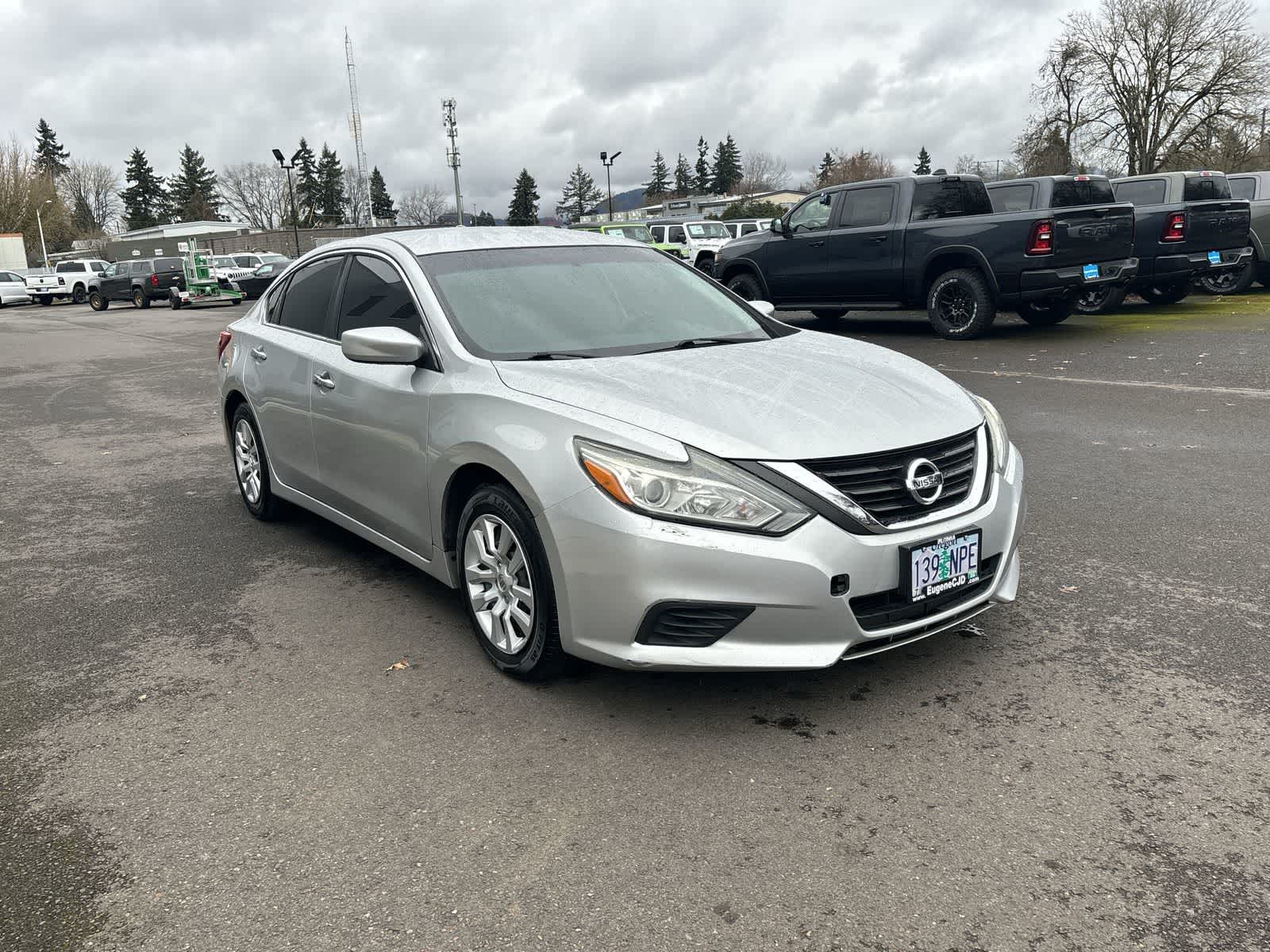 Thumbnail: 2016 Nissan Altima - 7