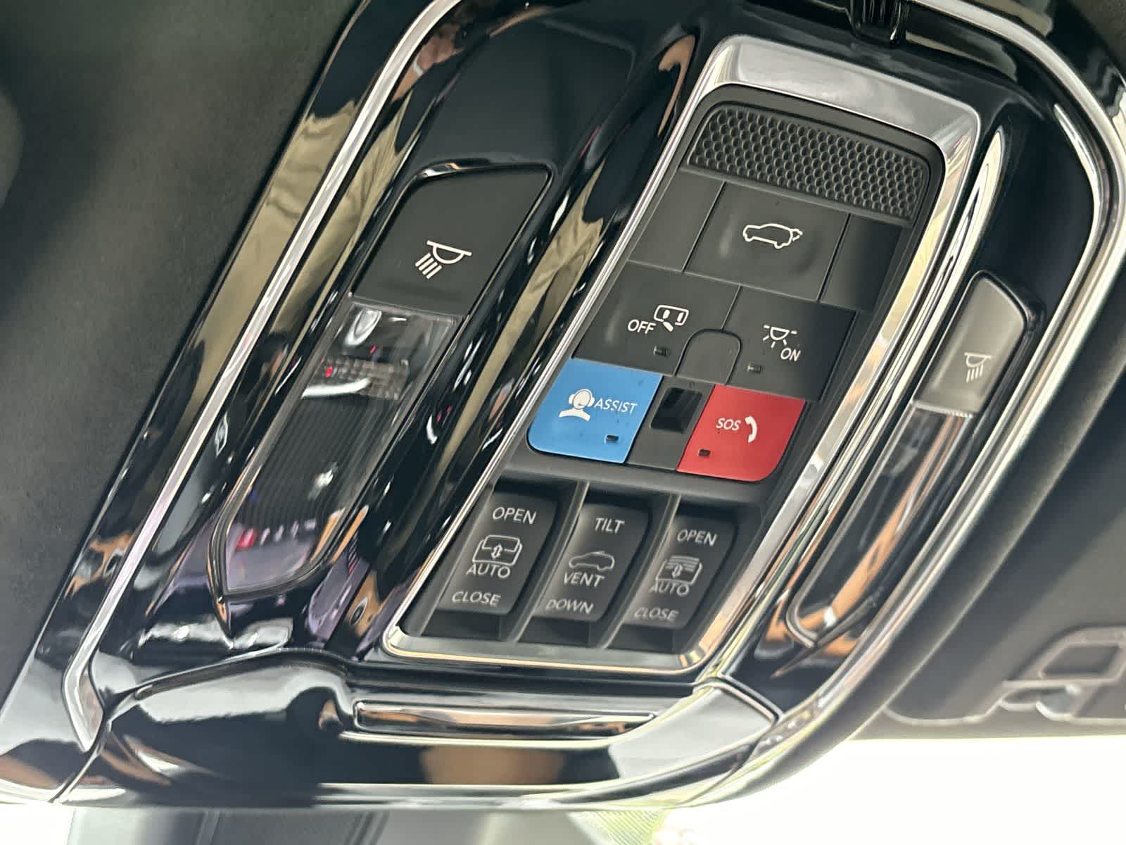 Thumbnail: 2023 Jeep Grand Cherokee - 29
