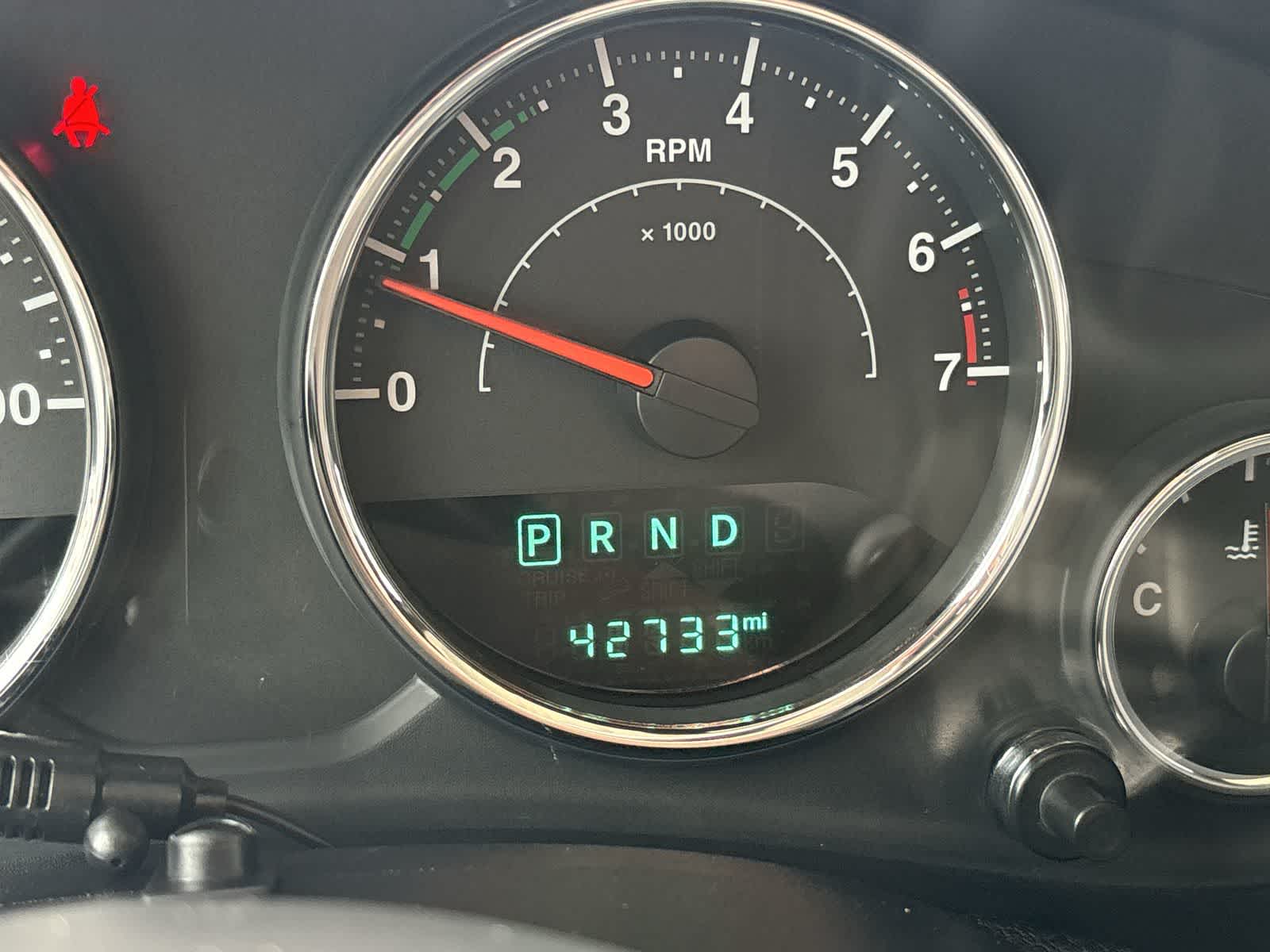 Thumbnail: 2018 Jeep Wrangler - 13