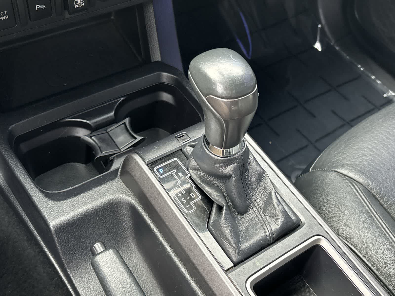 Thumbnail: 2021 Toyota Tacoma - 24