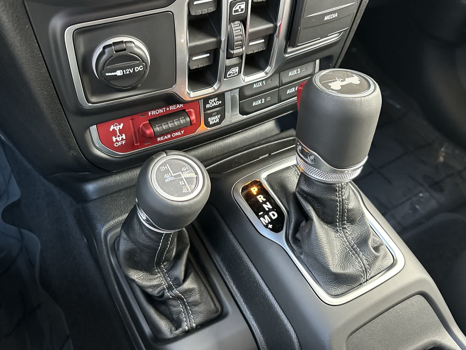 Thumbnail: 2026 Jeep Wrangler - 25