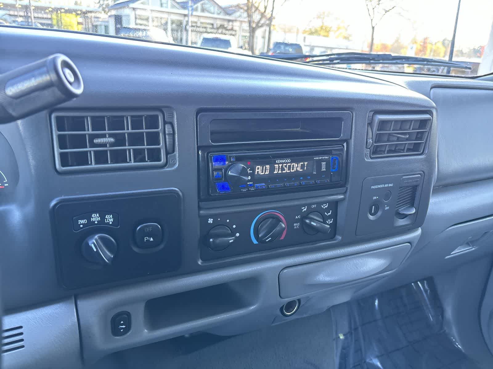 Thumbnail: 2002 Ford F-250 - 22