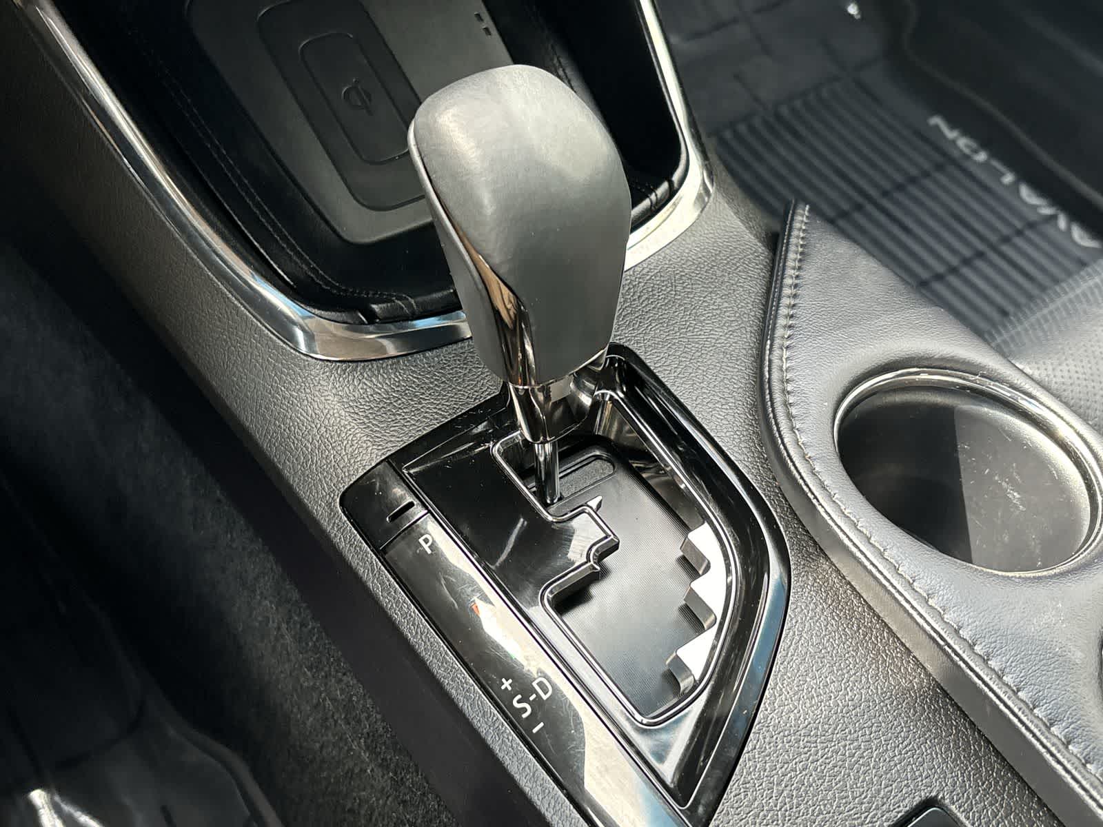 Thumbnail: 2018 Toyota Avalon - 28