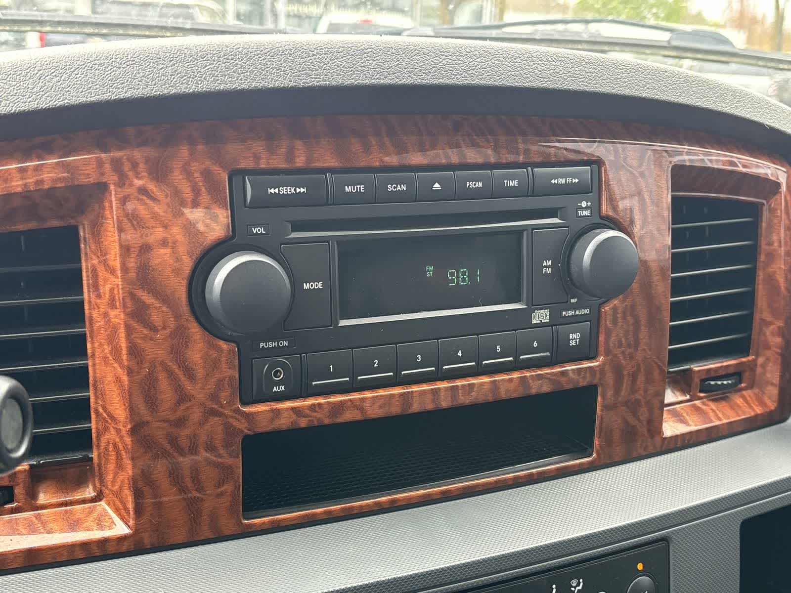 Thumbnail: 2006 Dodge Ram 2500 - 17