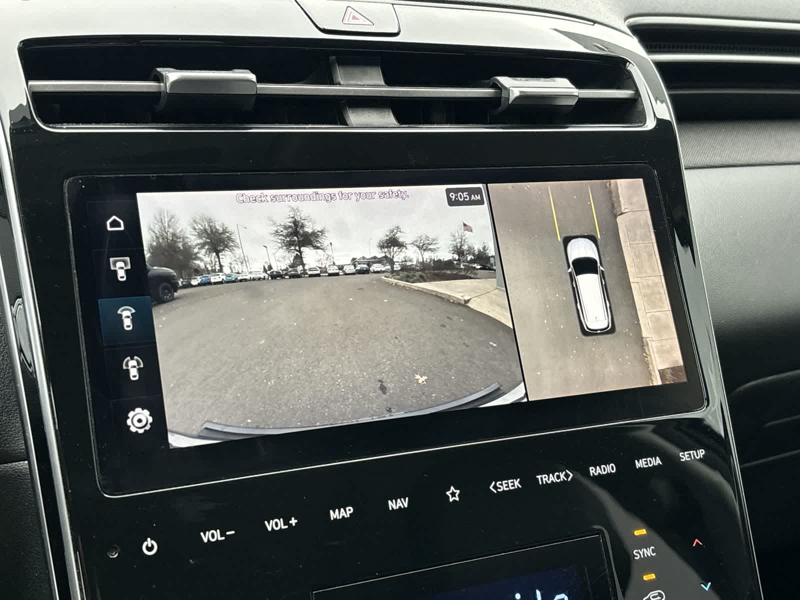 Thumbnail: 2023 Hyundai Tucson - 19