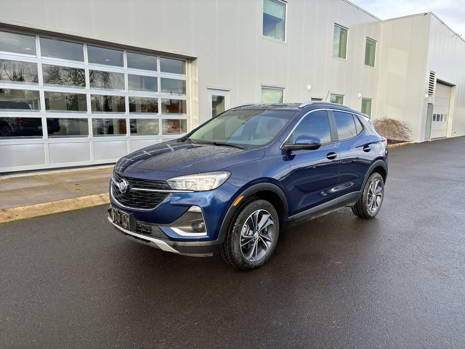 2023 Buick Encore GX Select's photo