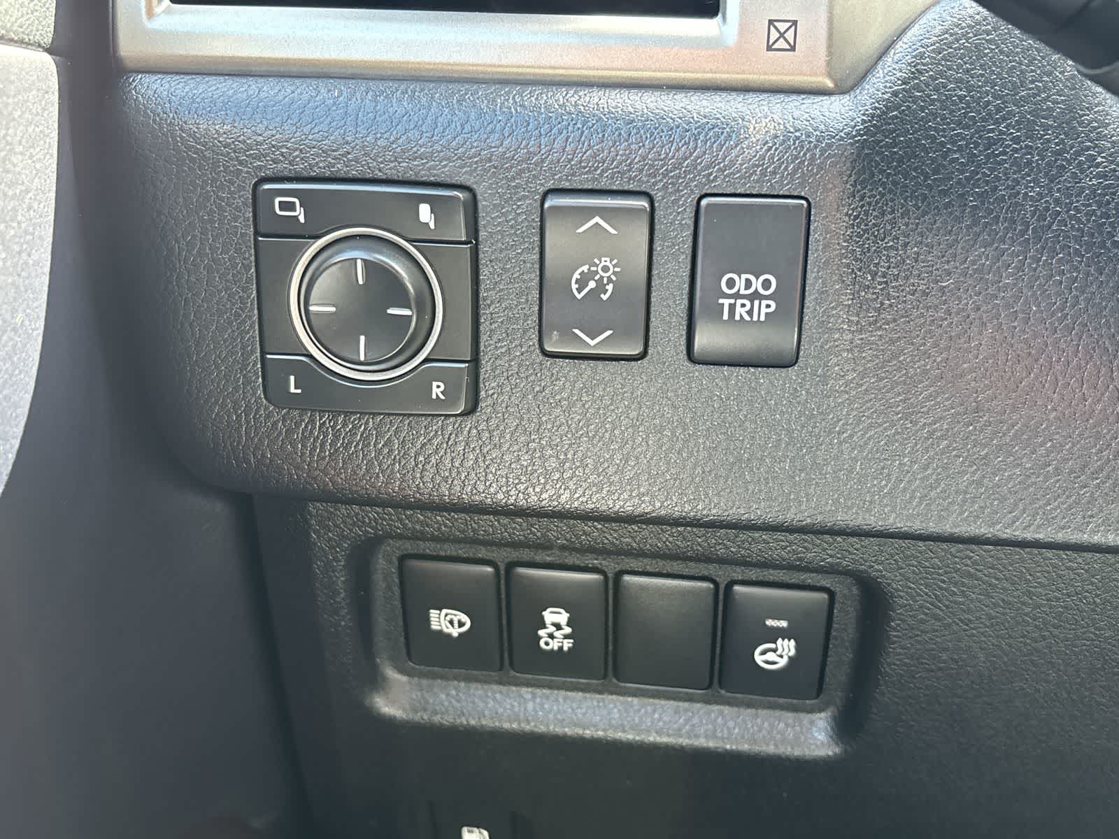 Thumbnail: 2014 Lexus GX - 17