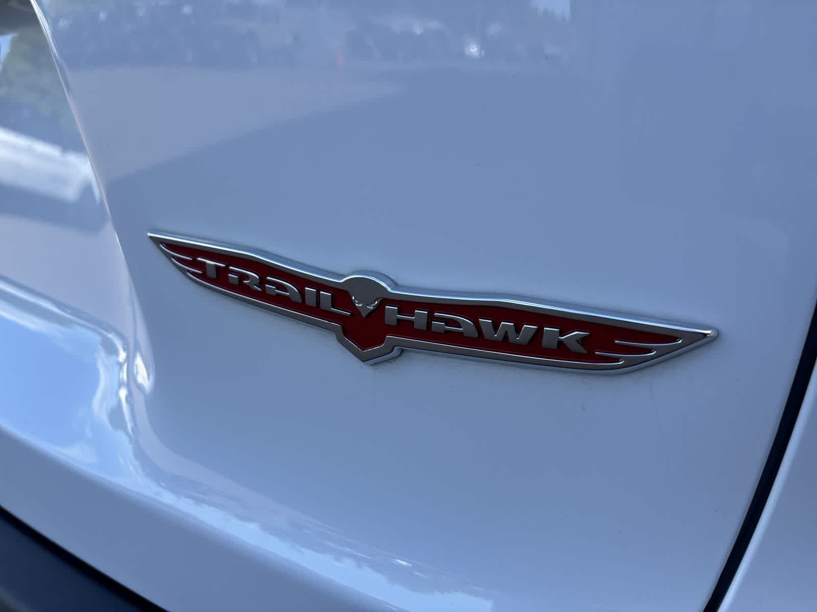 Thumbnail: 2022 Jeep Cherokee - 5