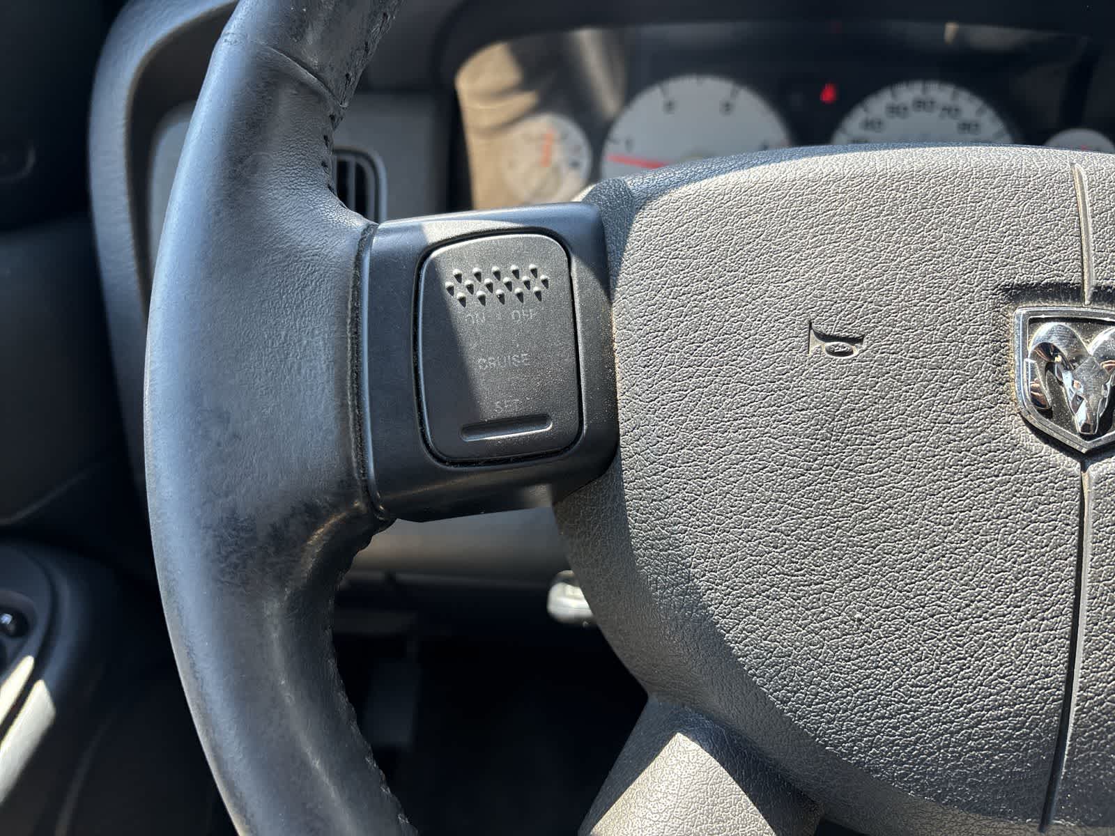 Thumbnail: 2004 Dodge Ram 2500 - 14