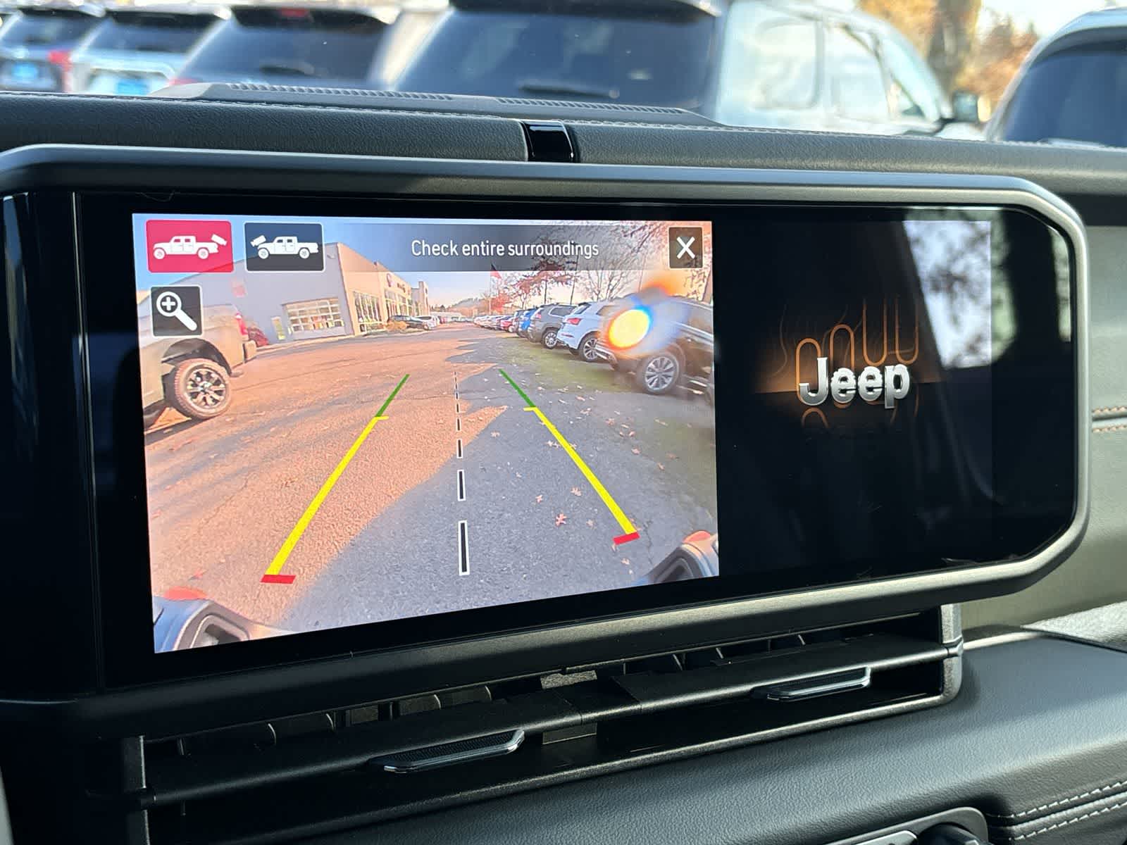 Thumbnail: 2026 Jeep Gladiator - 23