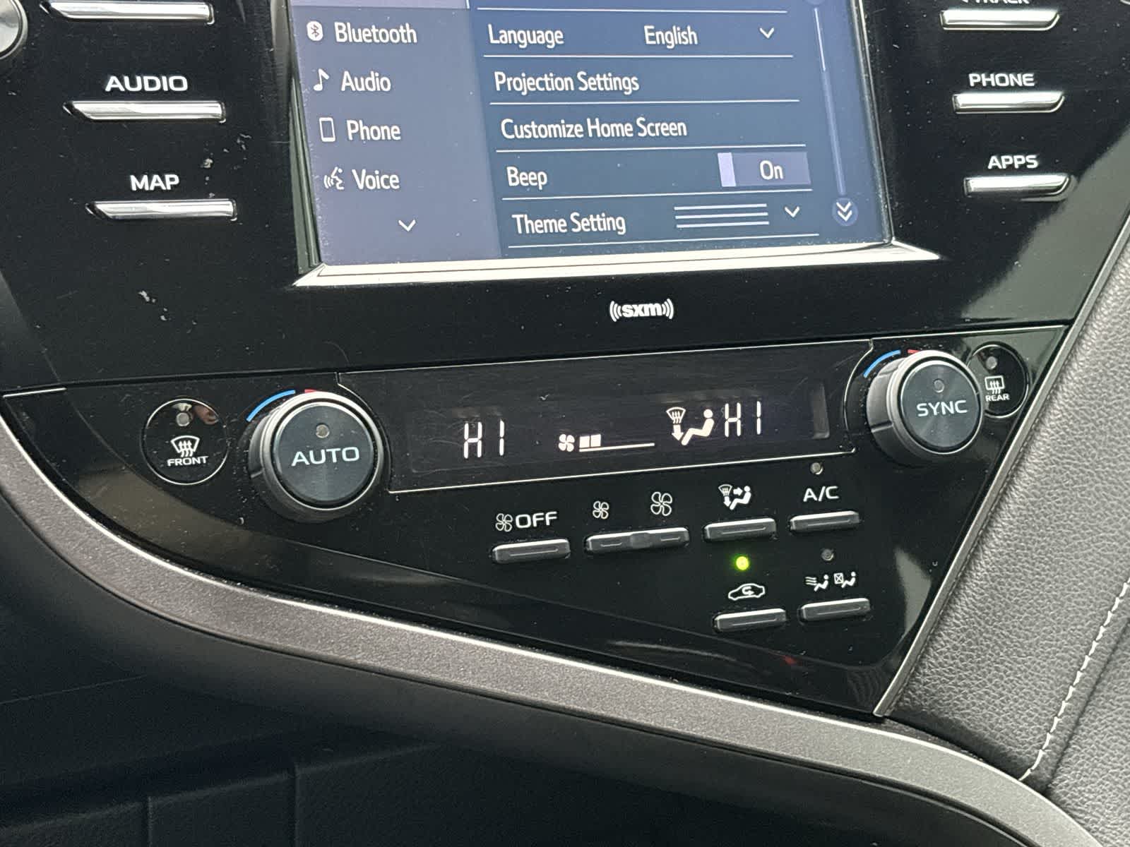 Thumbnail: 2020 Toyota Camry - 25